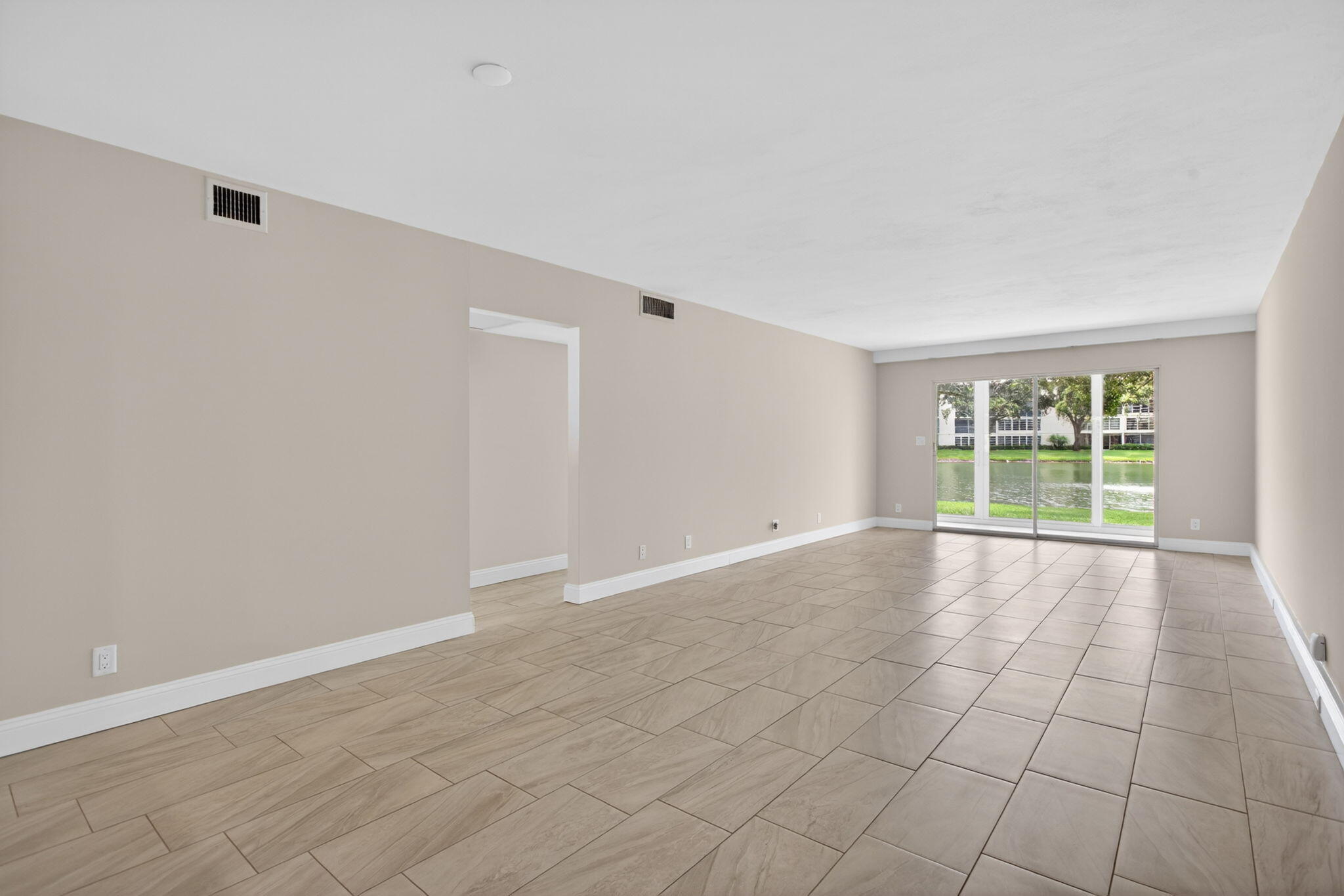 LUCAYA VILLAGE 2-A CONDO - Residential