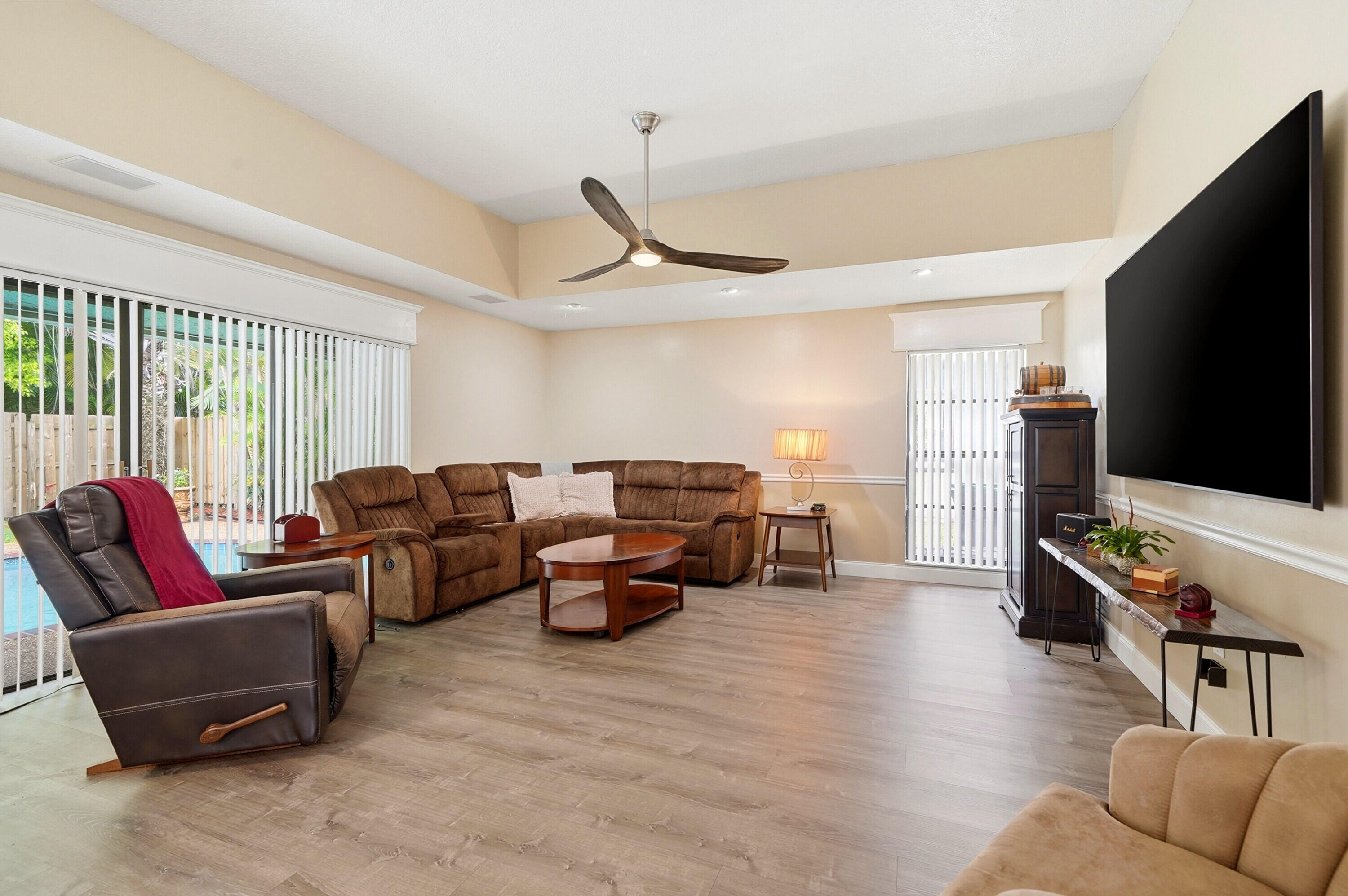 ALTA VISTA - Residential