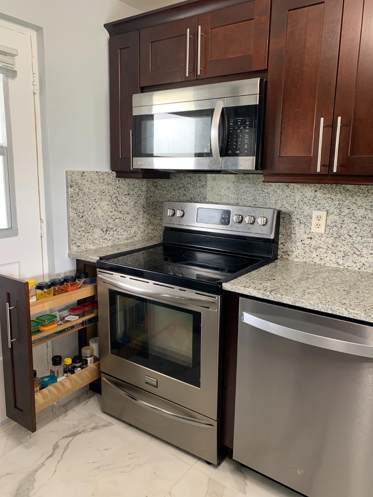BOCA TEECA CONDO 3 - Residential