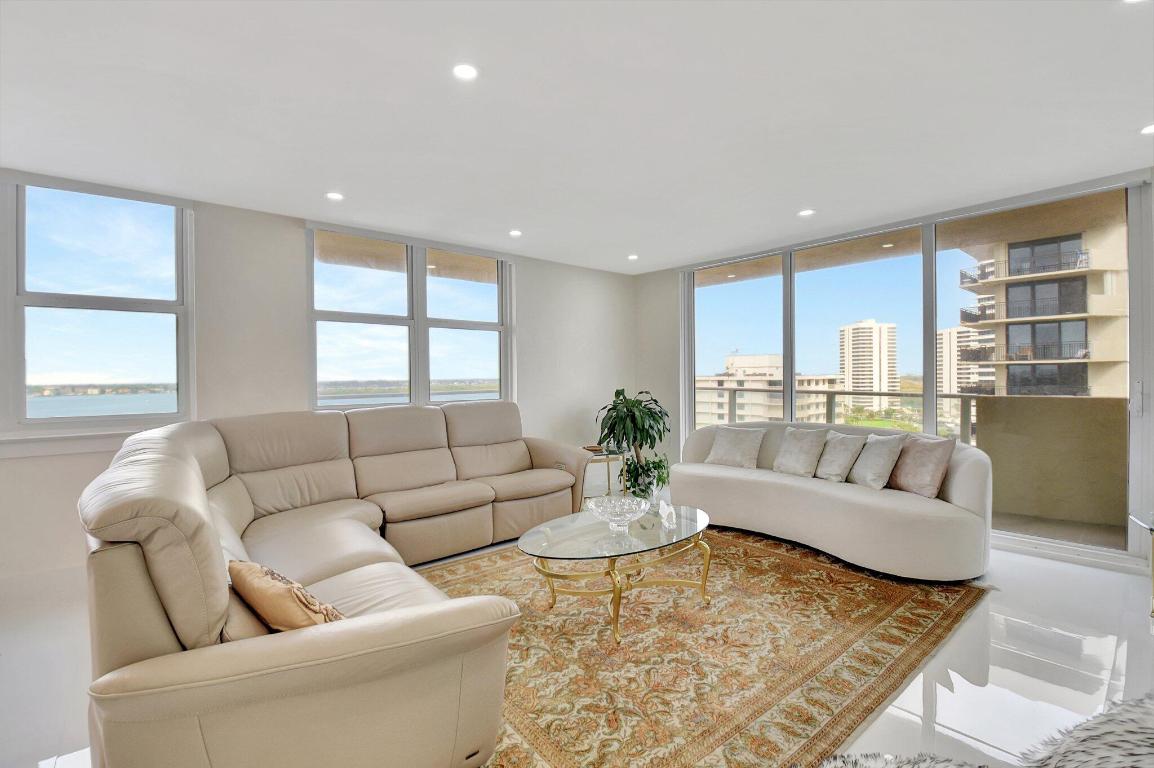 AQUARIUS CONDO - Residential Lease