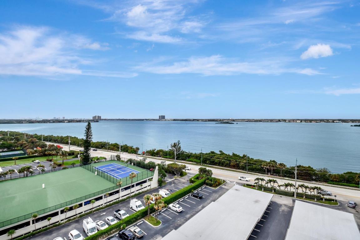 AQUARIUS CONDO - Residential Lease