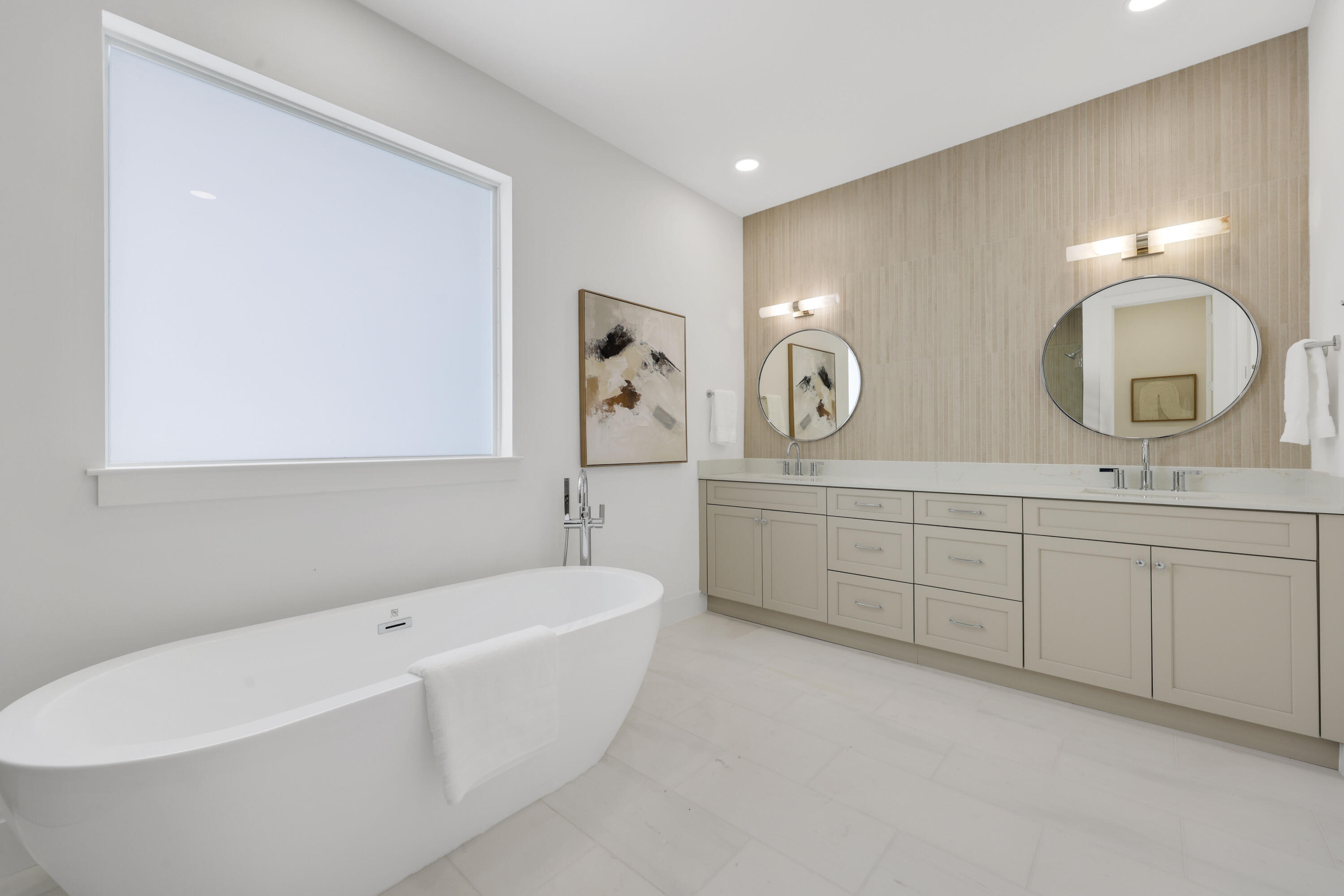 STONEWAL ESTATES - Residential