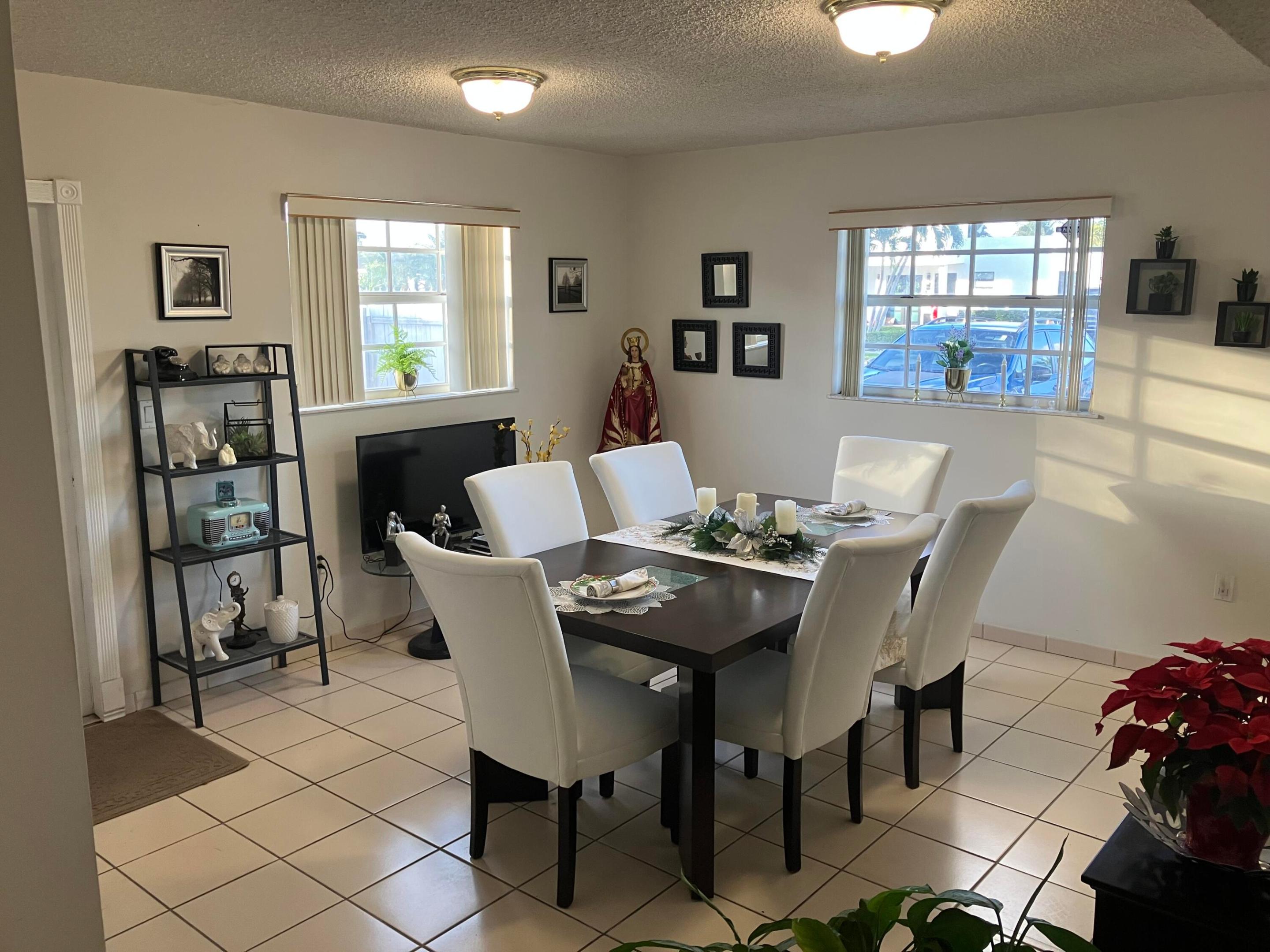 PALM SPRINGS NORTH SEC C - Residential
