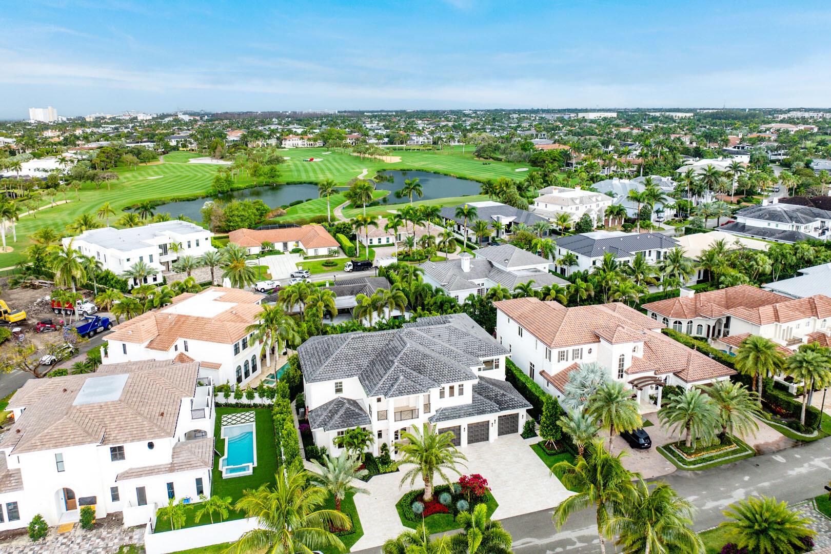 ROYAL PALM YACHT & COUNTRY CLUB - Residential