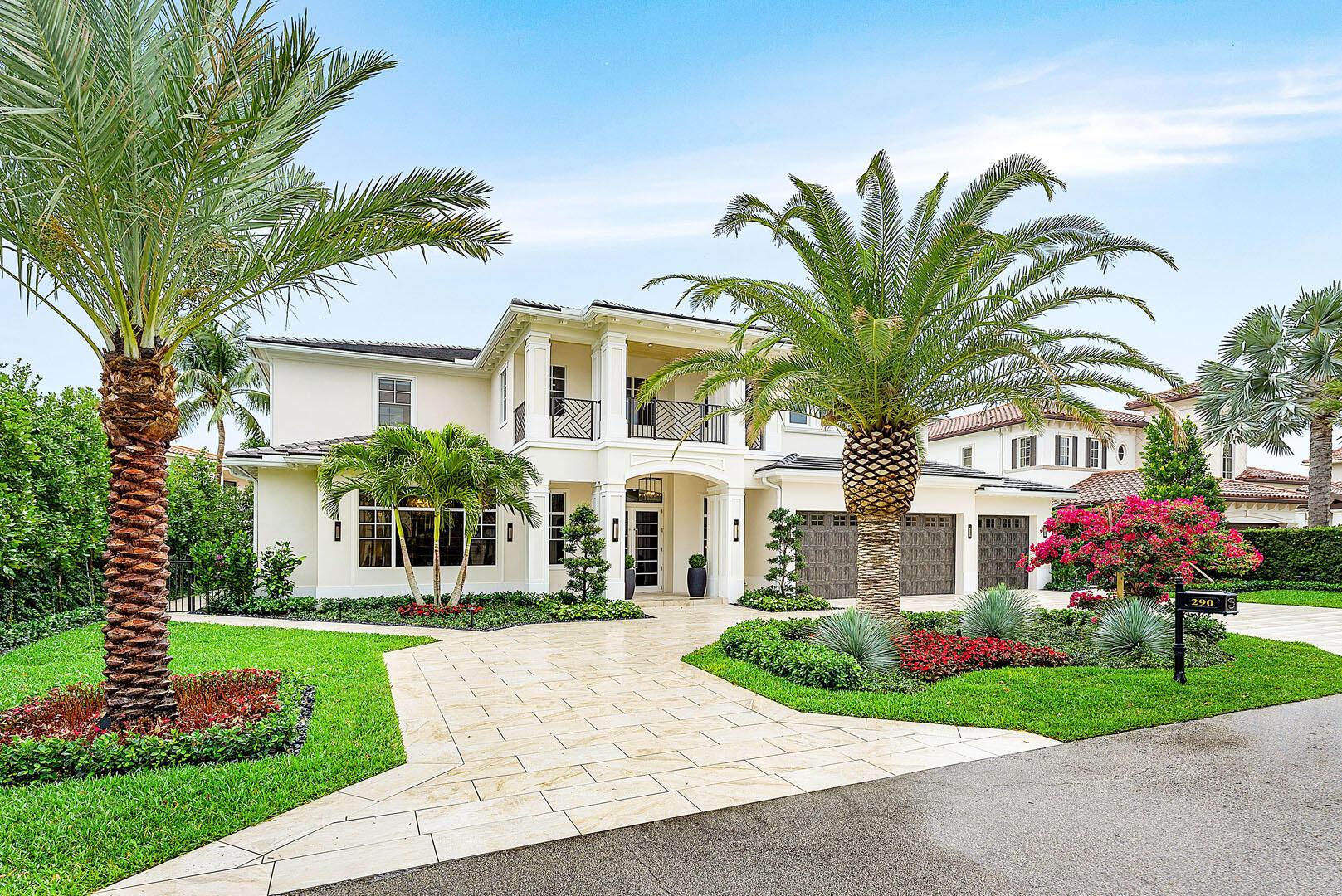 ROYAL PALM YACHT & COUNTRY CLUB - Residential