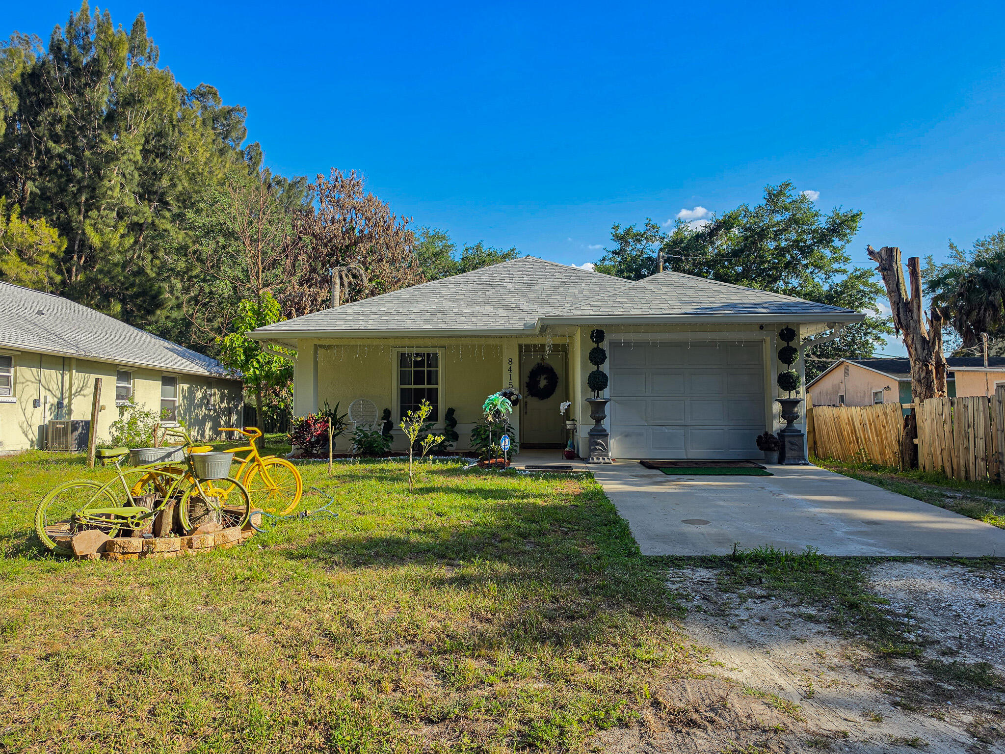 PARADISE PARK UNIT NO 1 - Residential Lease