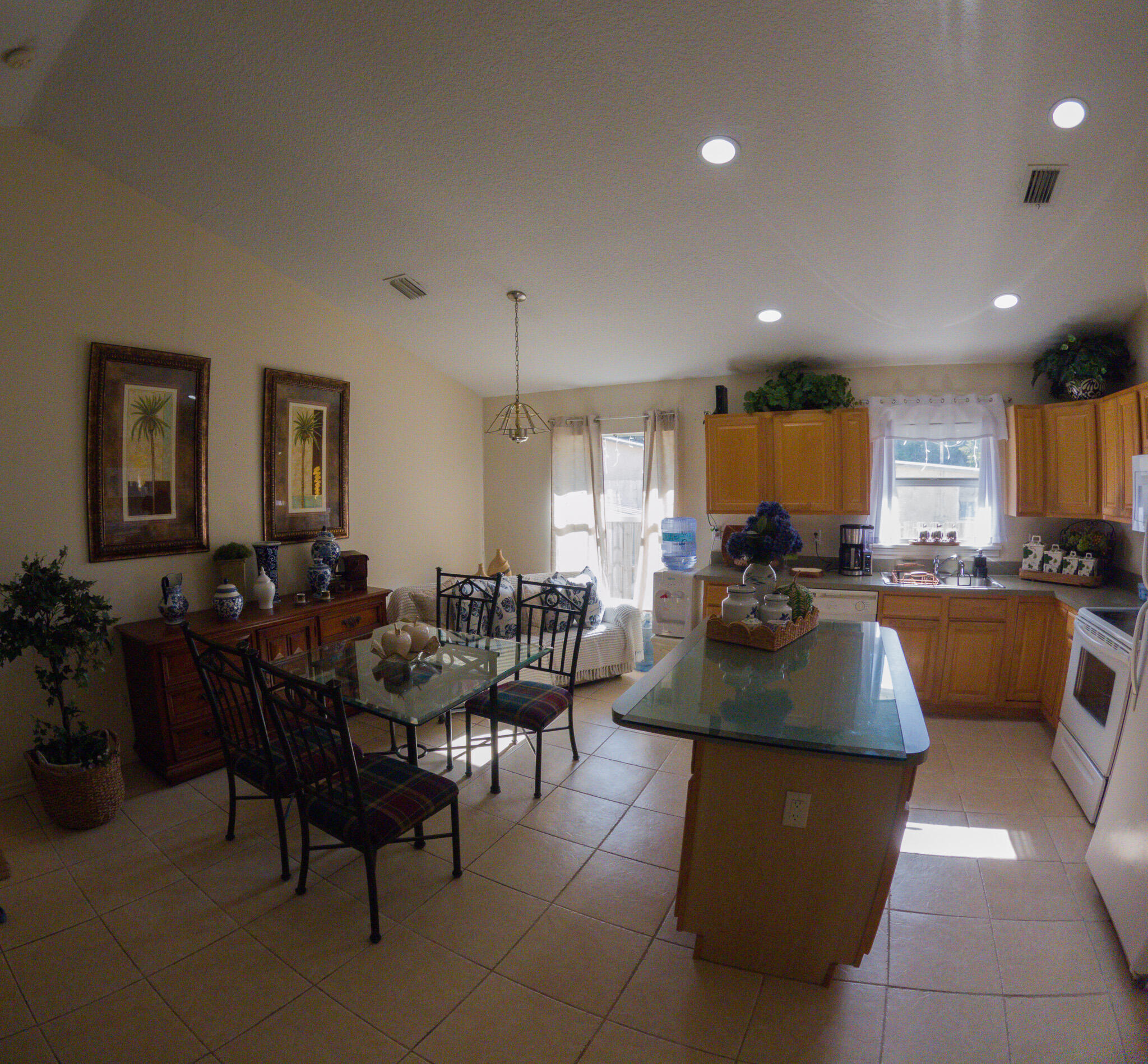 PARADISE PARK UNIT NO 1 - Residential Lease