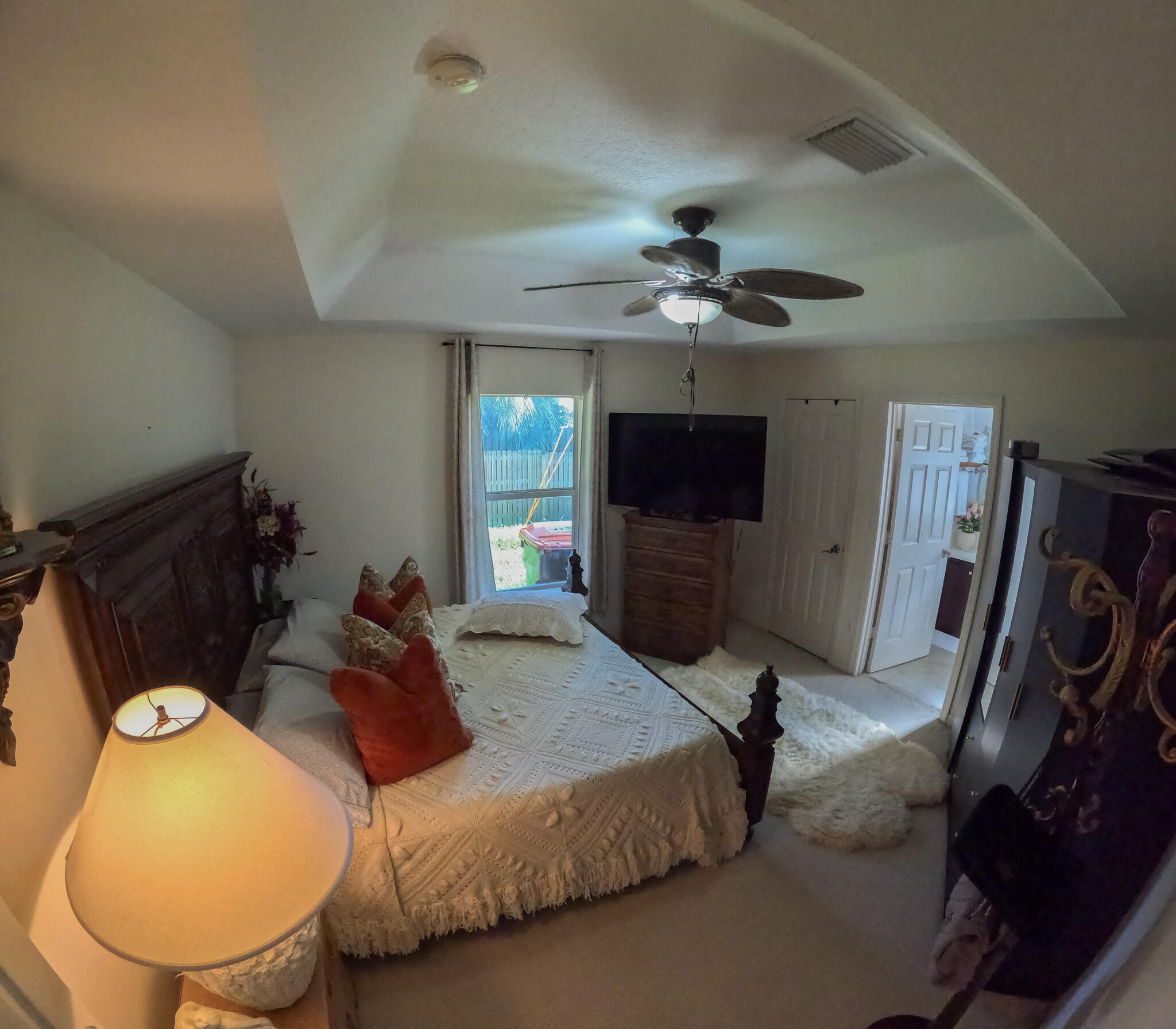 PARADISE PARK UNIT NO 1 - Residential Lease