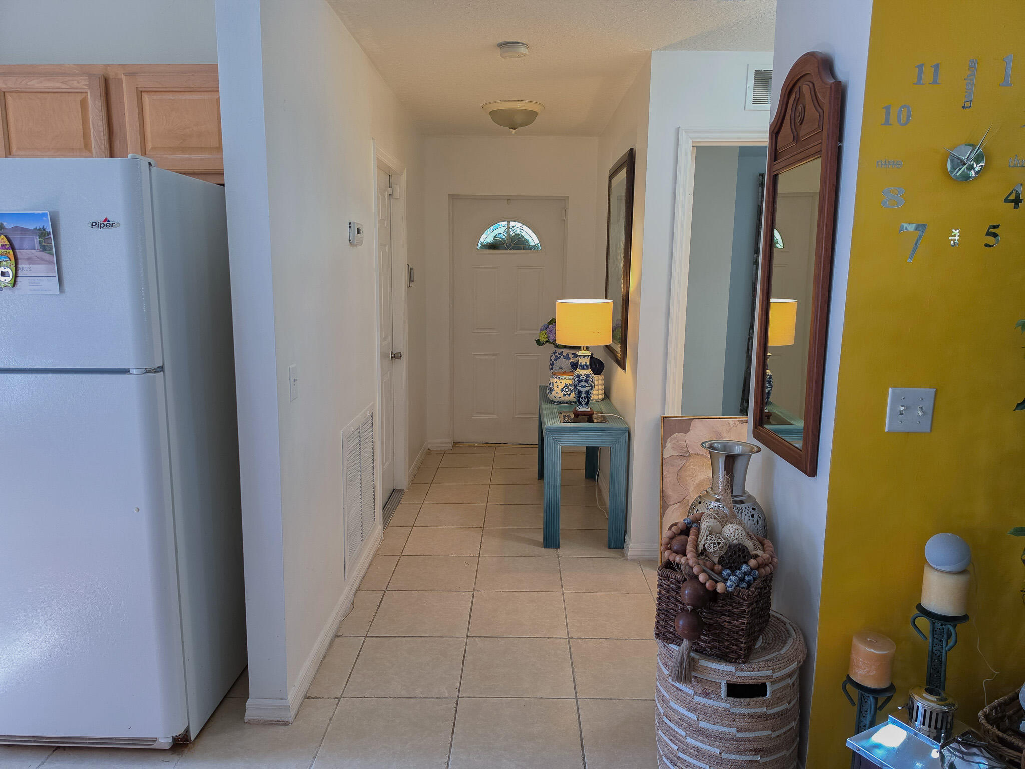 PARADISE PARK UNIT NO 1 - Residential Lease