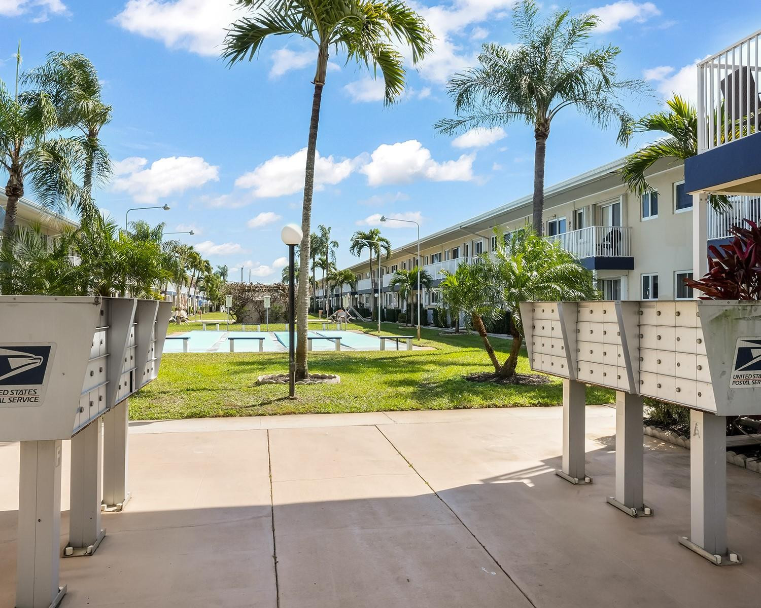 SUNSHINE VILLA CO-OP - Residential