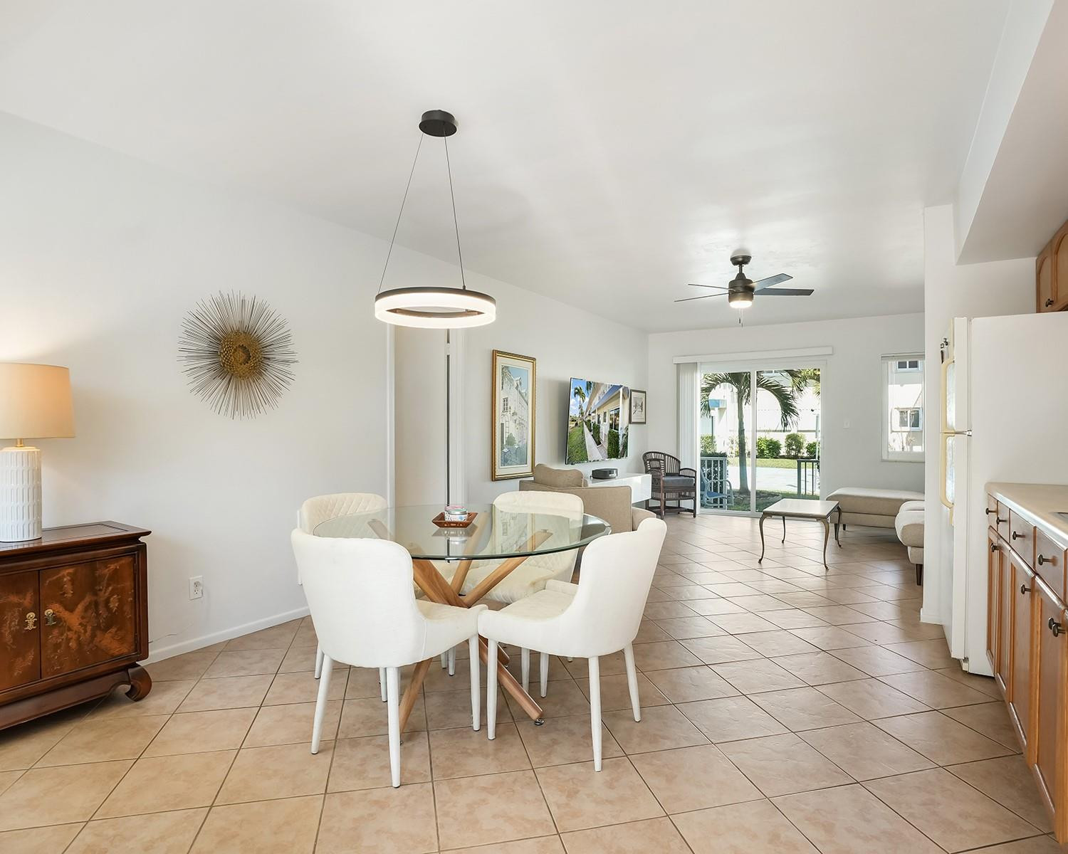 SUNSHINE VILLA CO-OP - Residential