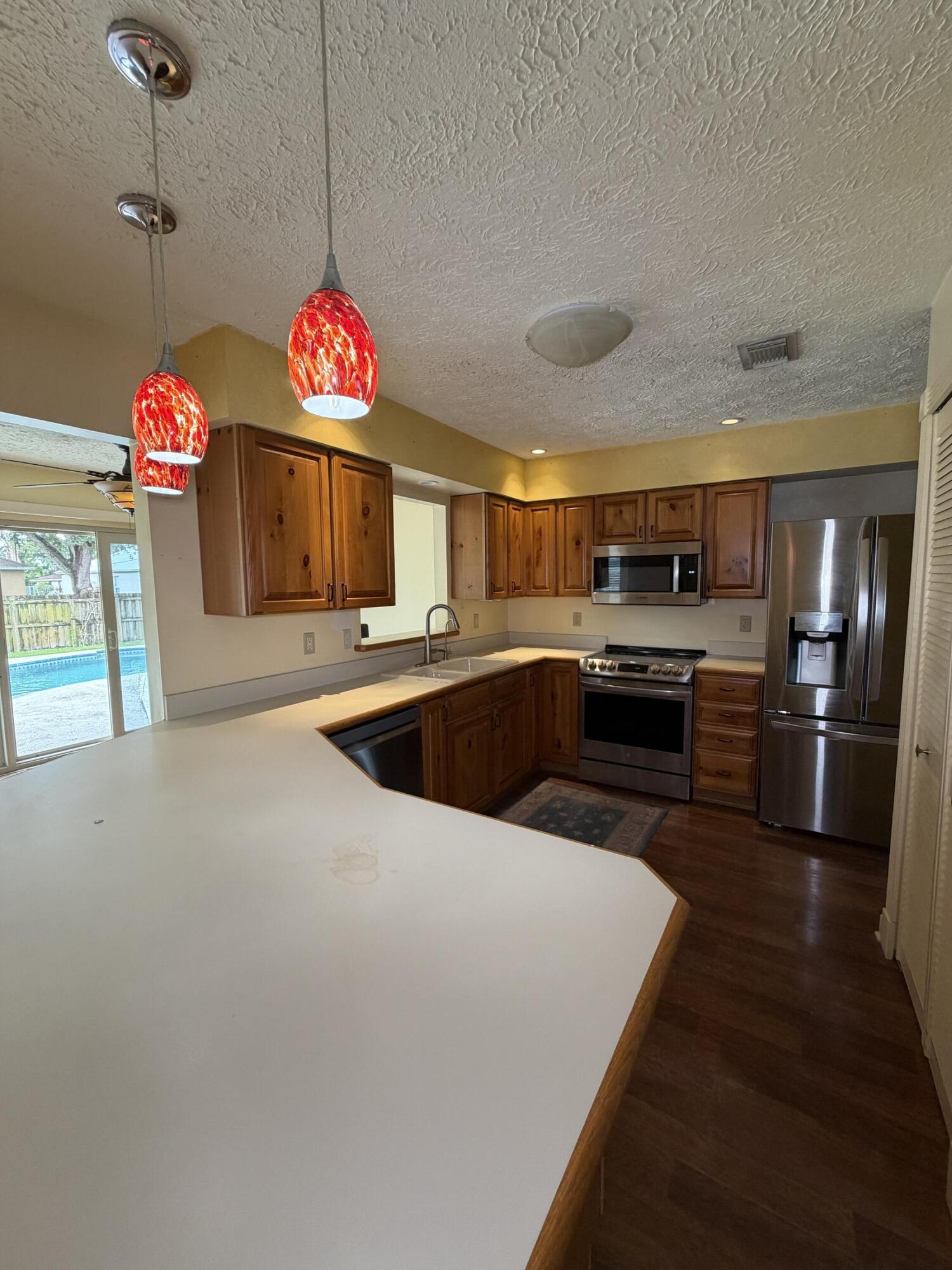PORT ST LUCIE SECTION 25 - Residential Lease