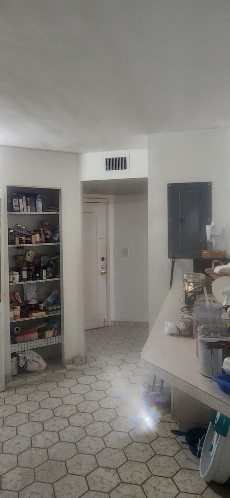 PLANTATION CLUB C CONDO - Residential
