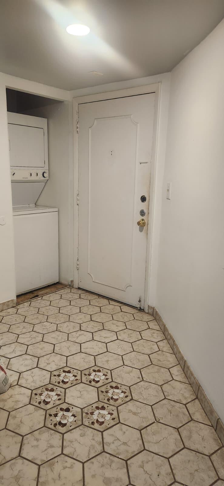 PLANTATION CLUB C CONDO - Residential