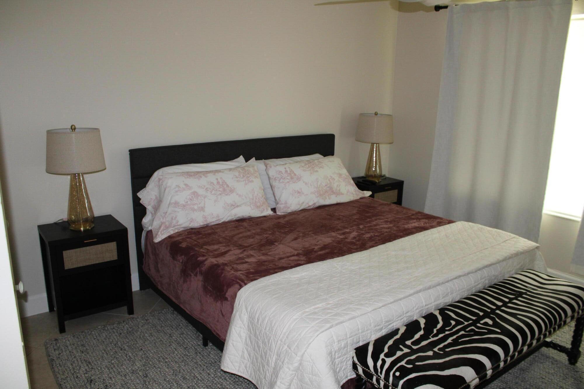 VILLA DEL SOL CONDO - Residential Lease