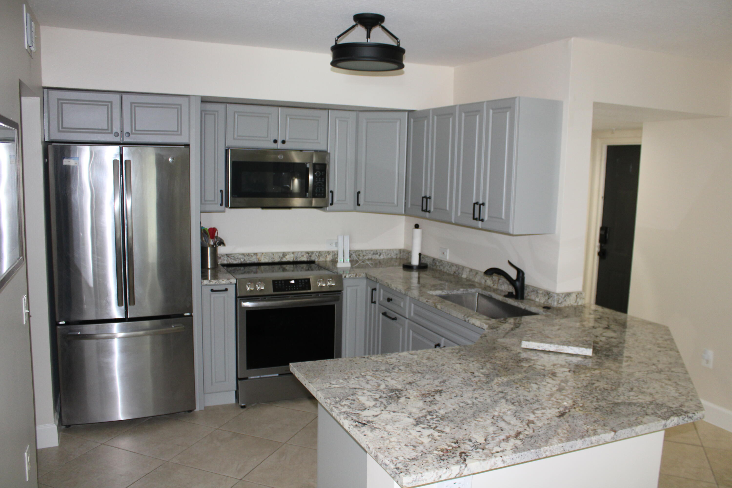 VILLA DEL SOL CONDO - Residential Lease