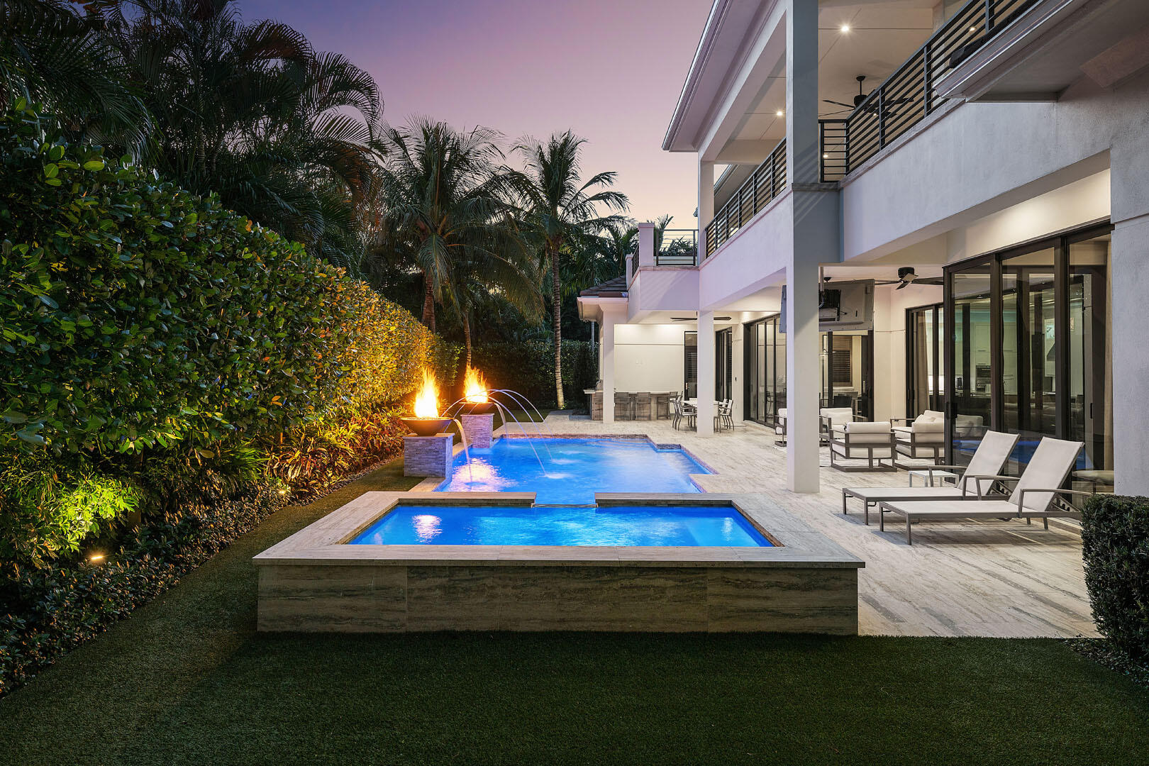 ROYAL PALM YACHT & COUNTRY CLUB - Residential