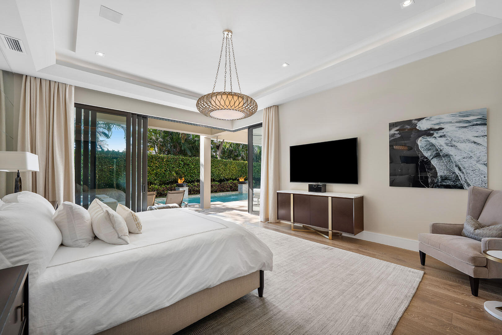 ROYAL PALM YACHT & COUNTRY CLUB - Residential