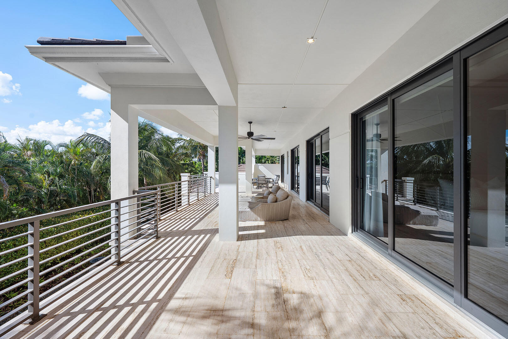 ROYAL PALM YACHT & COUNTRY CLUB - Residential