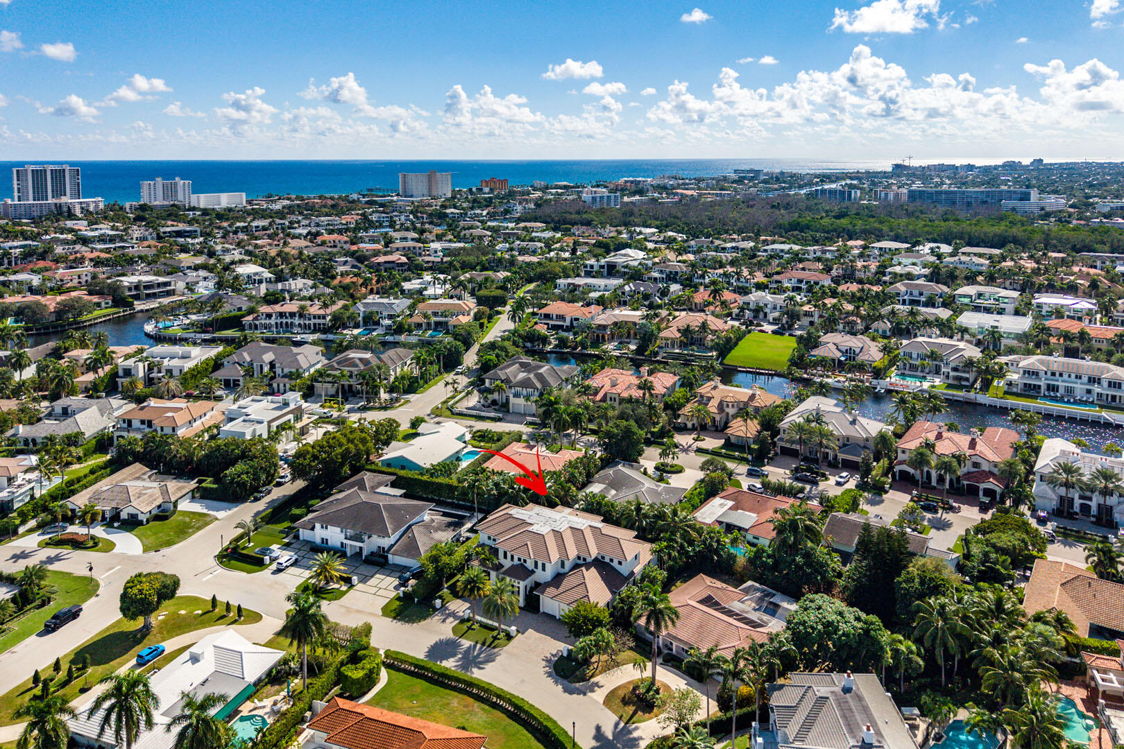 ROYAL PALM YACHT & COUNTRY CLUB - Residential