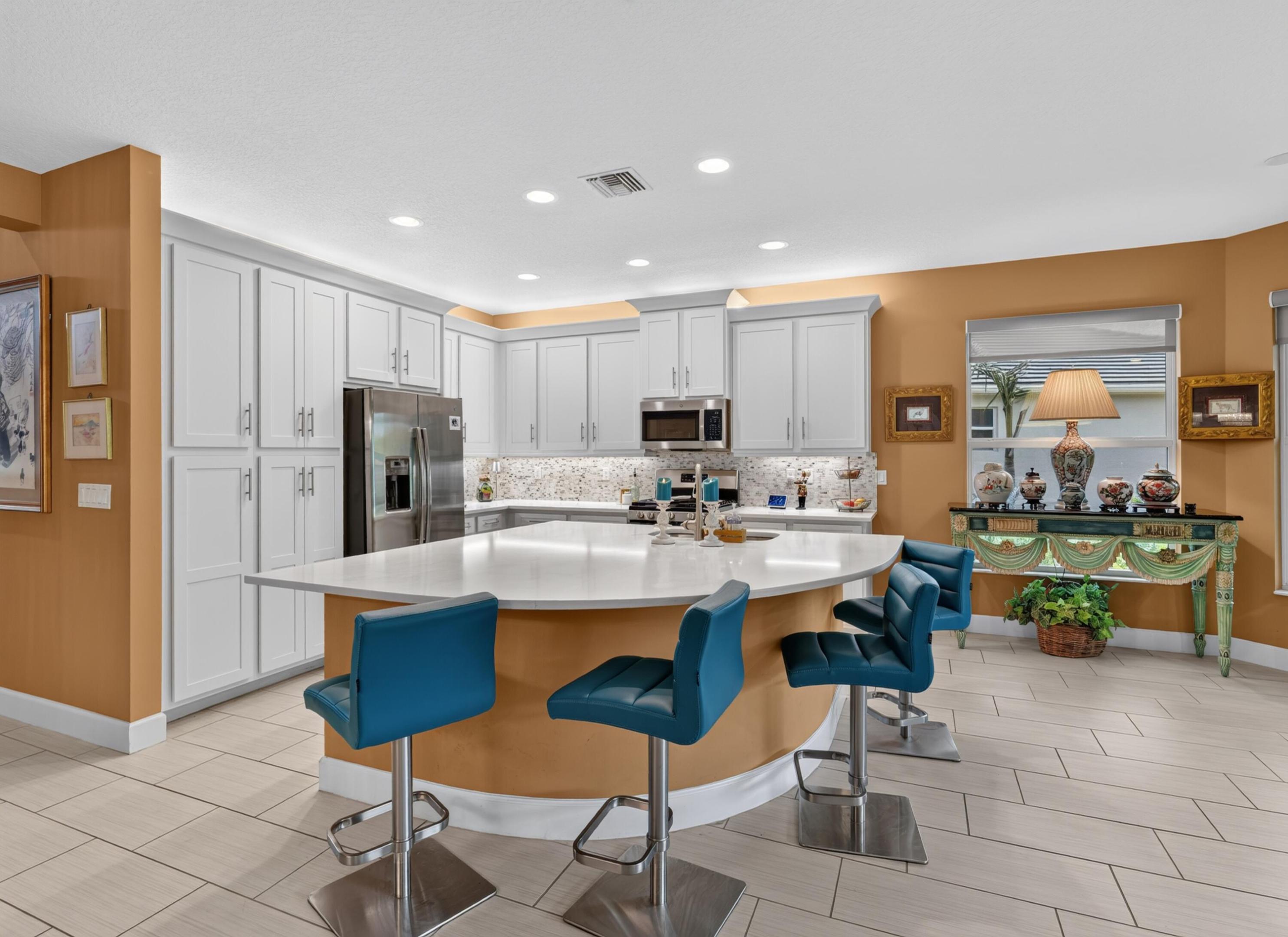 Valencia Cay at Riverland - Residential