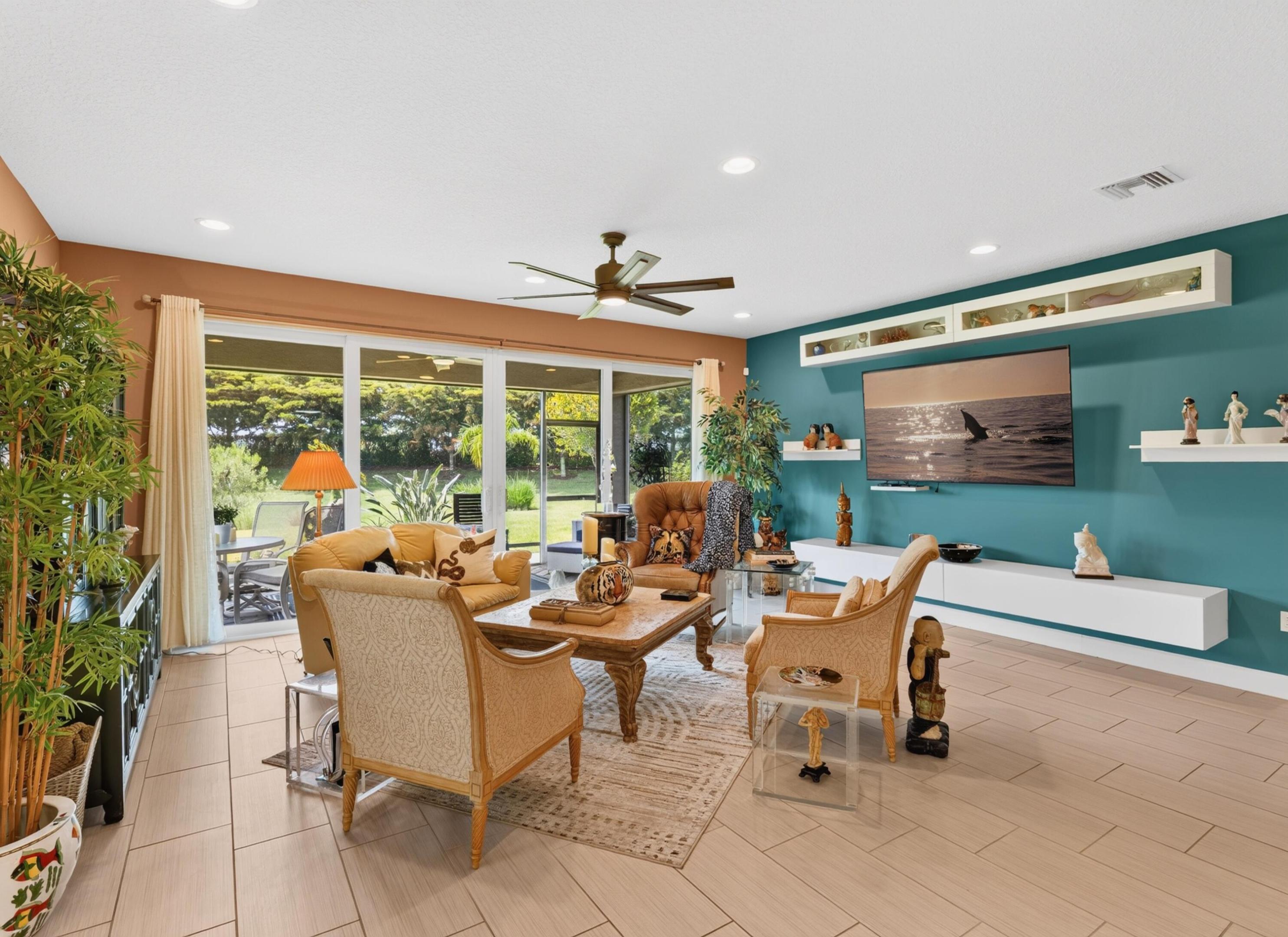 Valencia Cay at Riverland - Residential