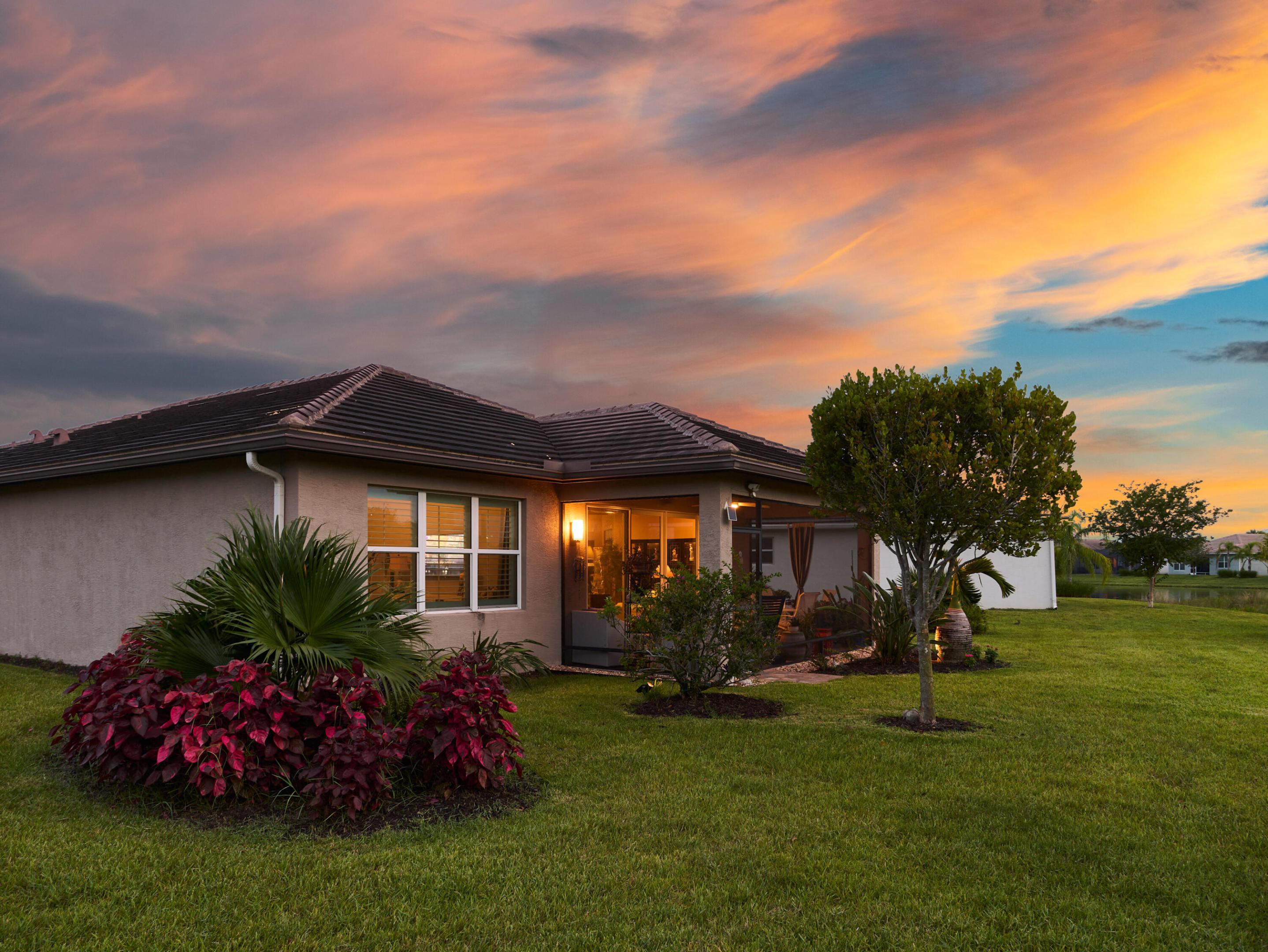 Valencia Cay at Riverland - Residential