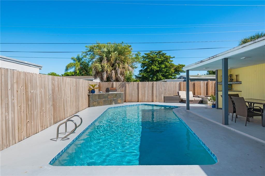 COLLIER MANOR 3RD ADD - Residential