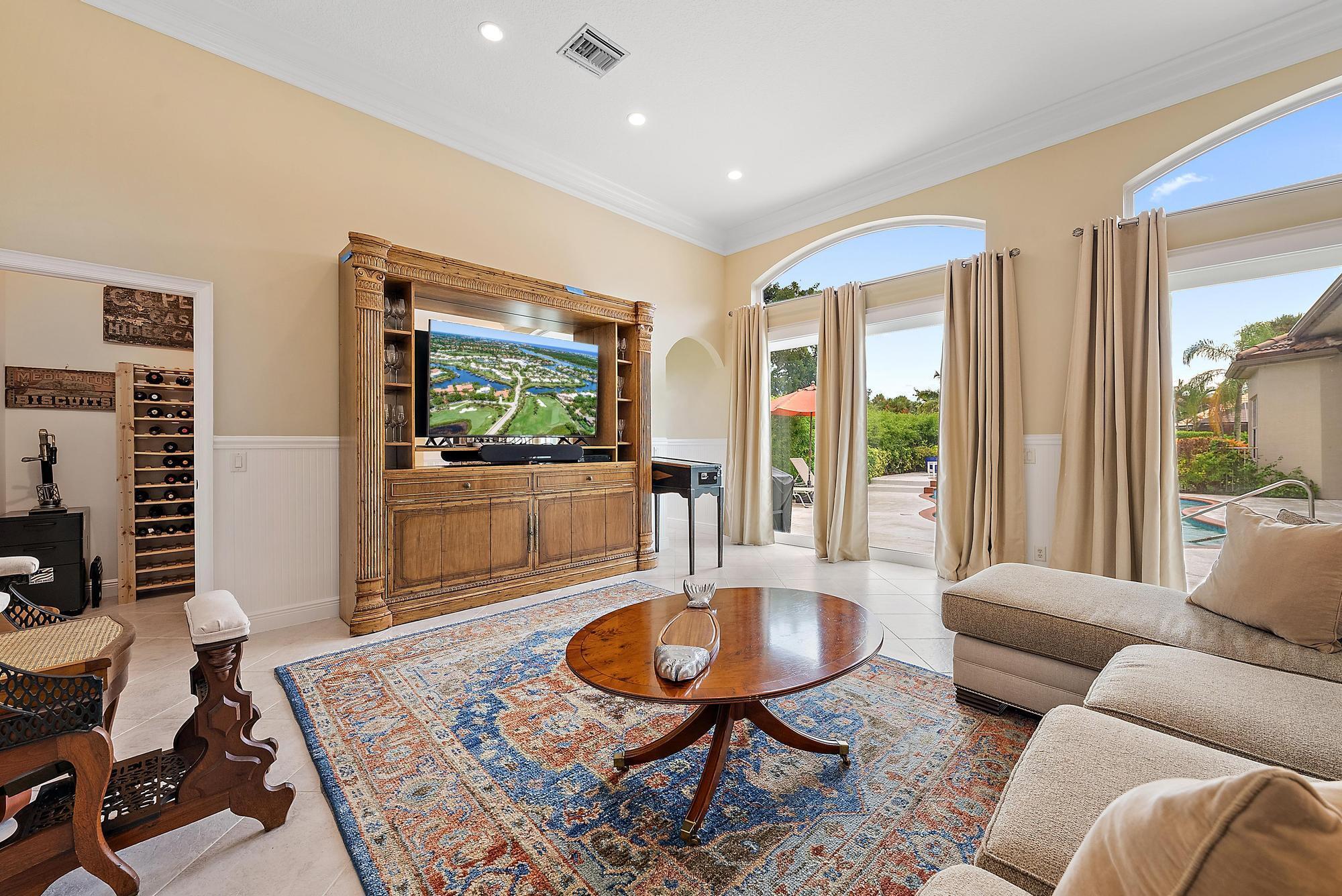 STONEWAL ESTATES - Residential