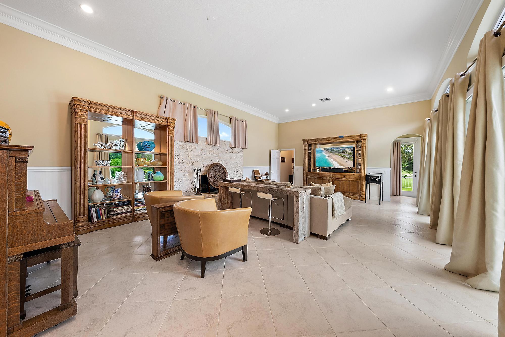 STONEWAL ESTATES - Residential