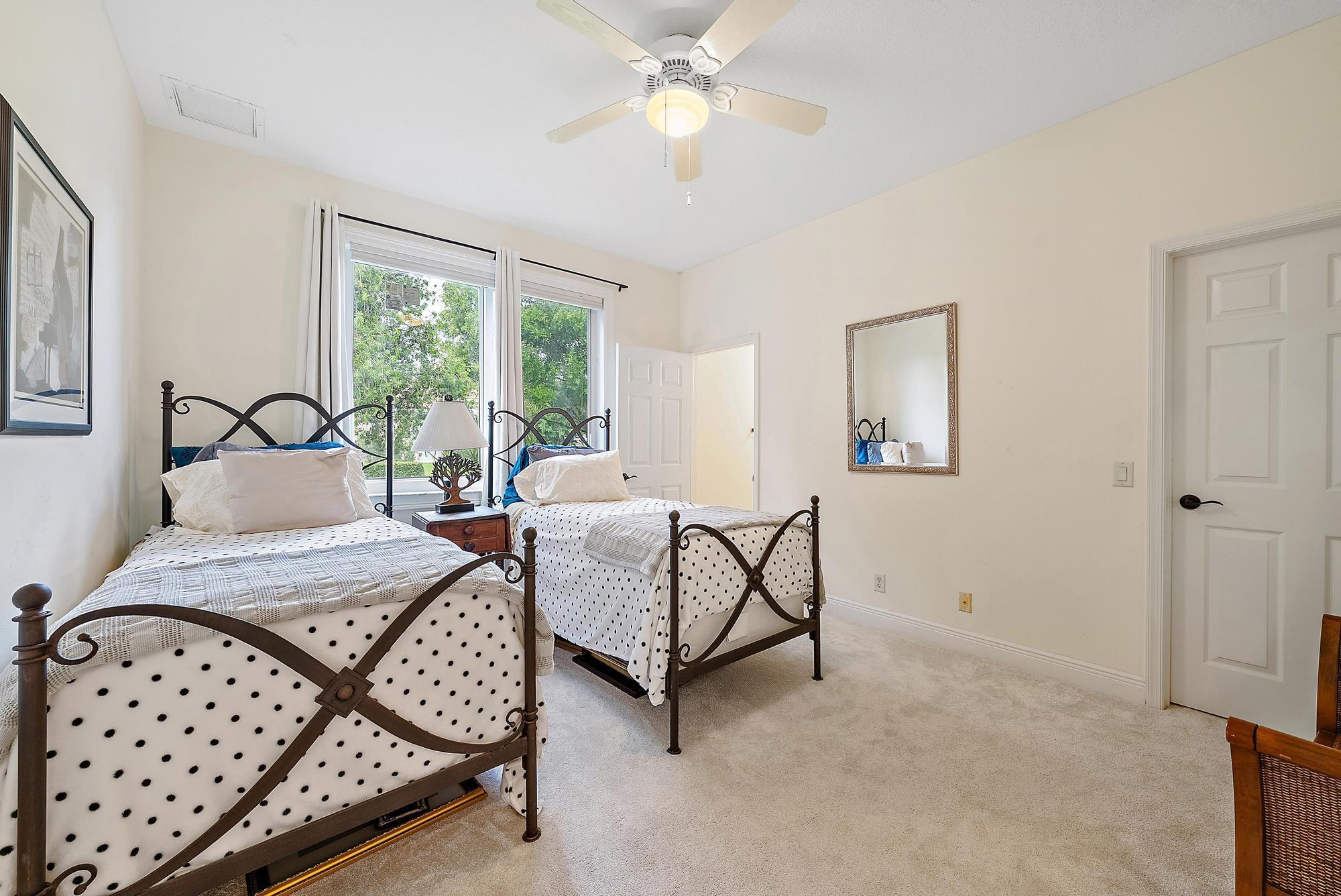 STONEWAL ESTATES - Residential