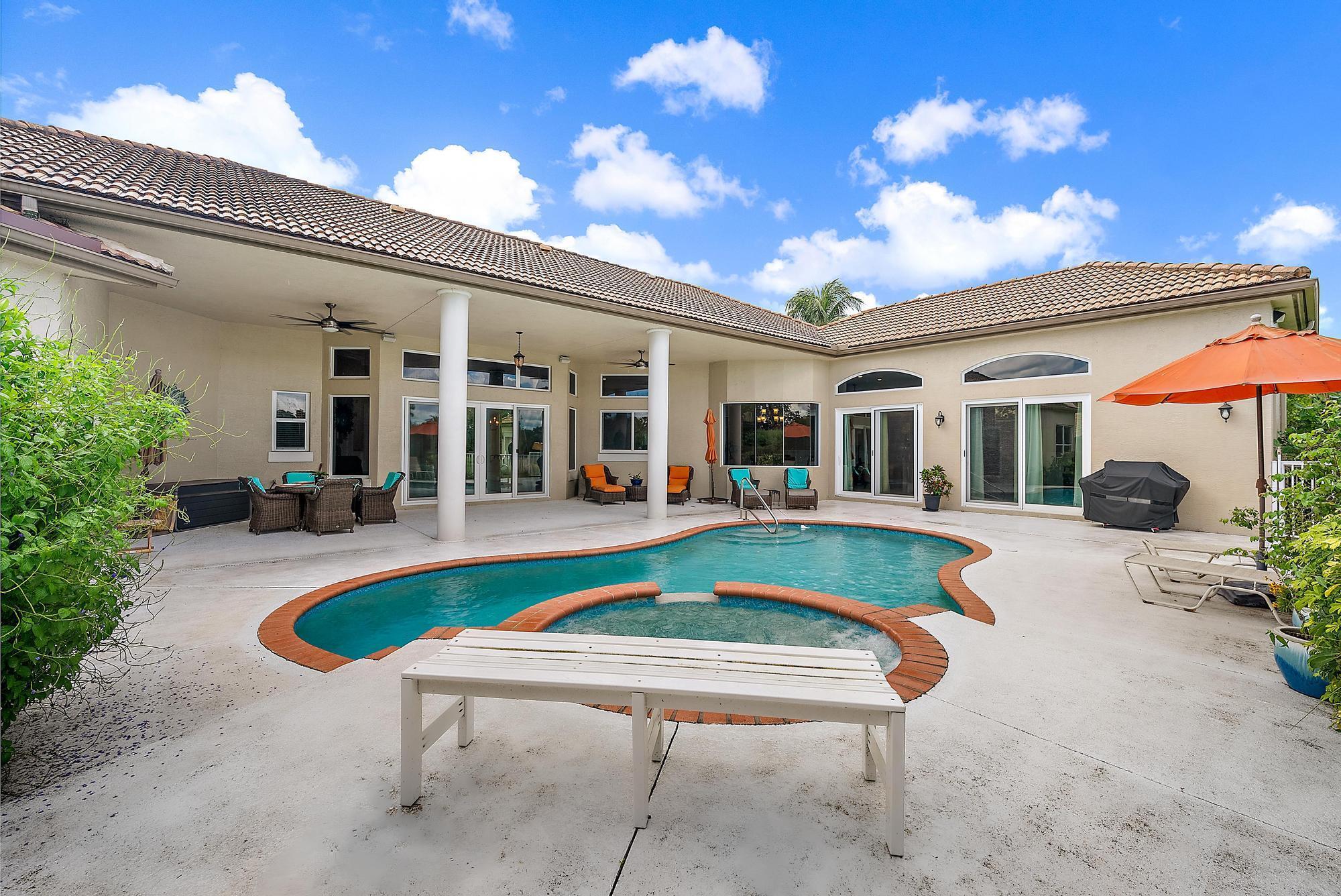 STONEWAL ESTATES - Residential