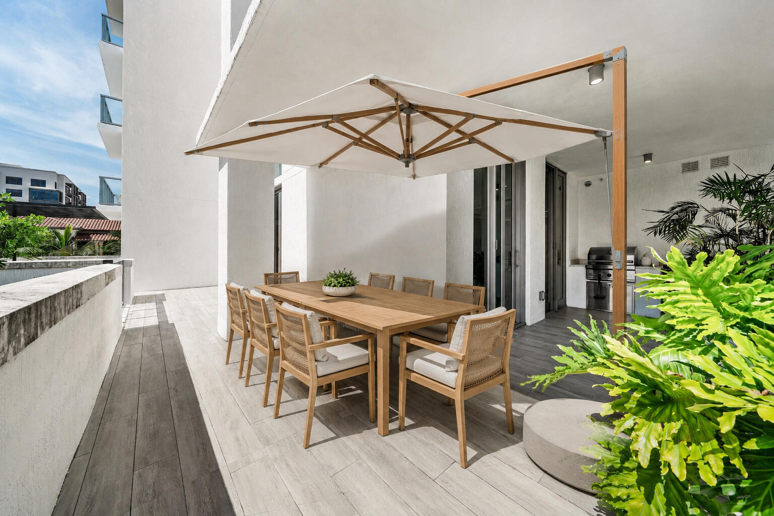 ROYAL PALM RESIDENCES CONDO - Residential
