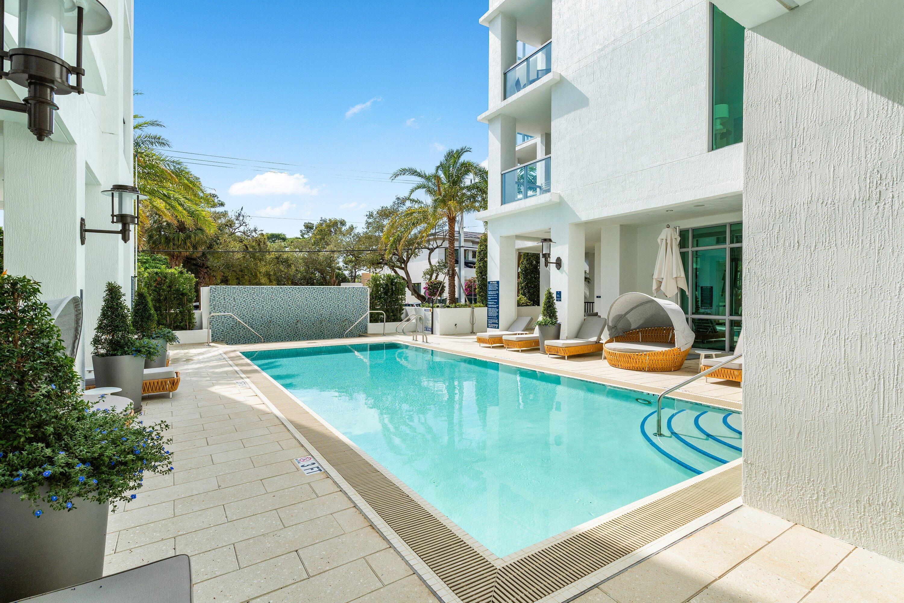 ROYAL PALM RESIDENCES CONDO - Residential