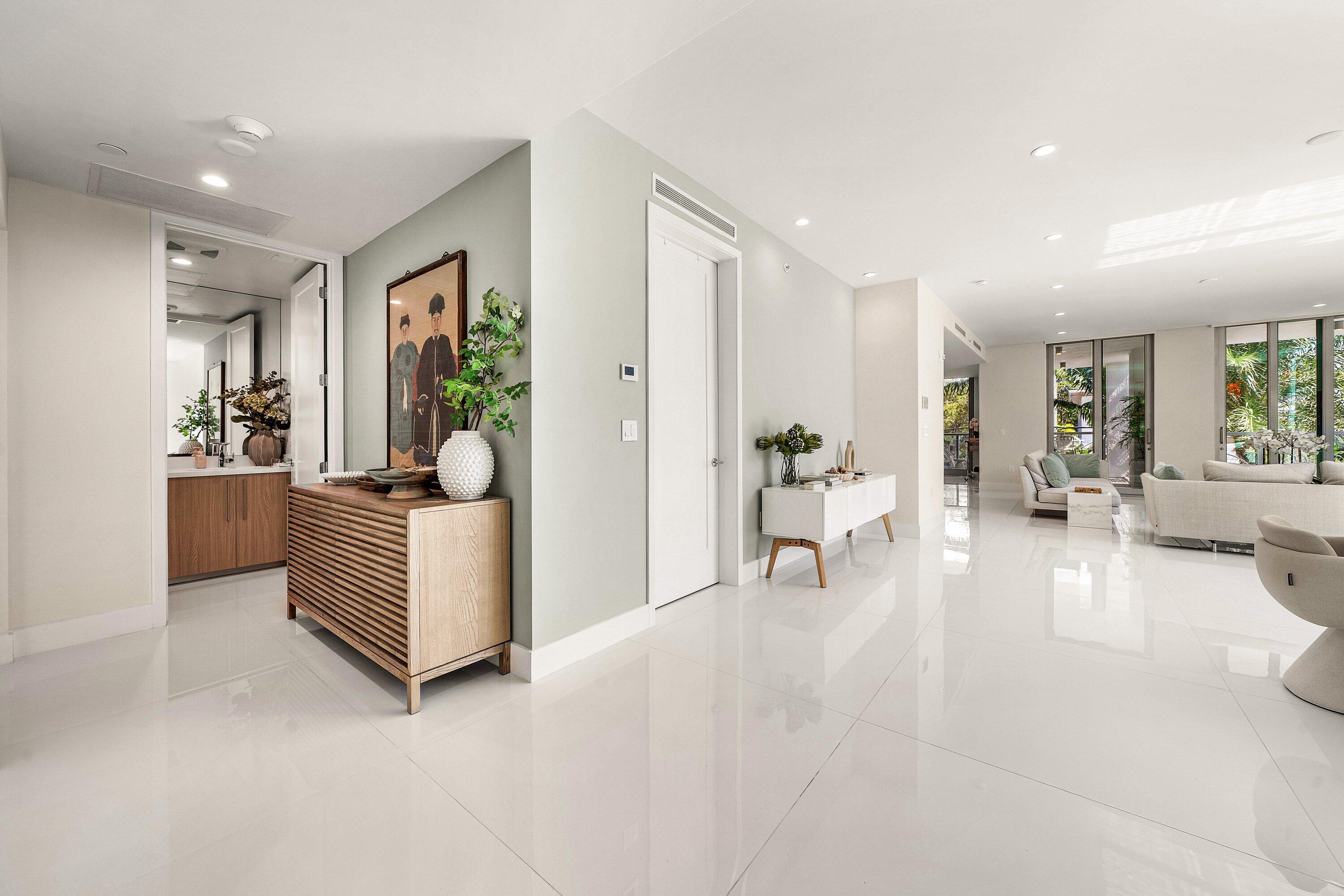 ROYAL PALM RESIDENCES CONDO - Residential