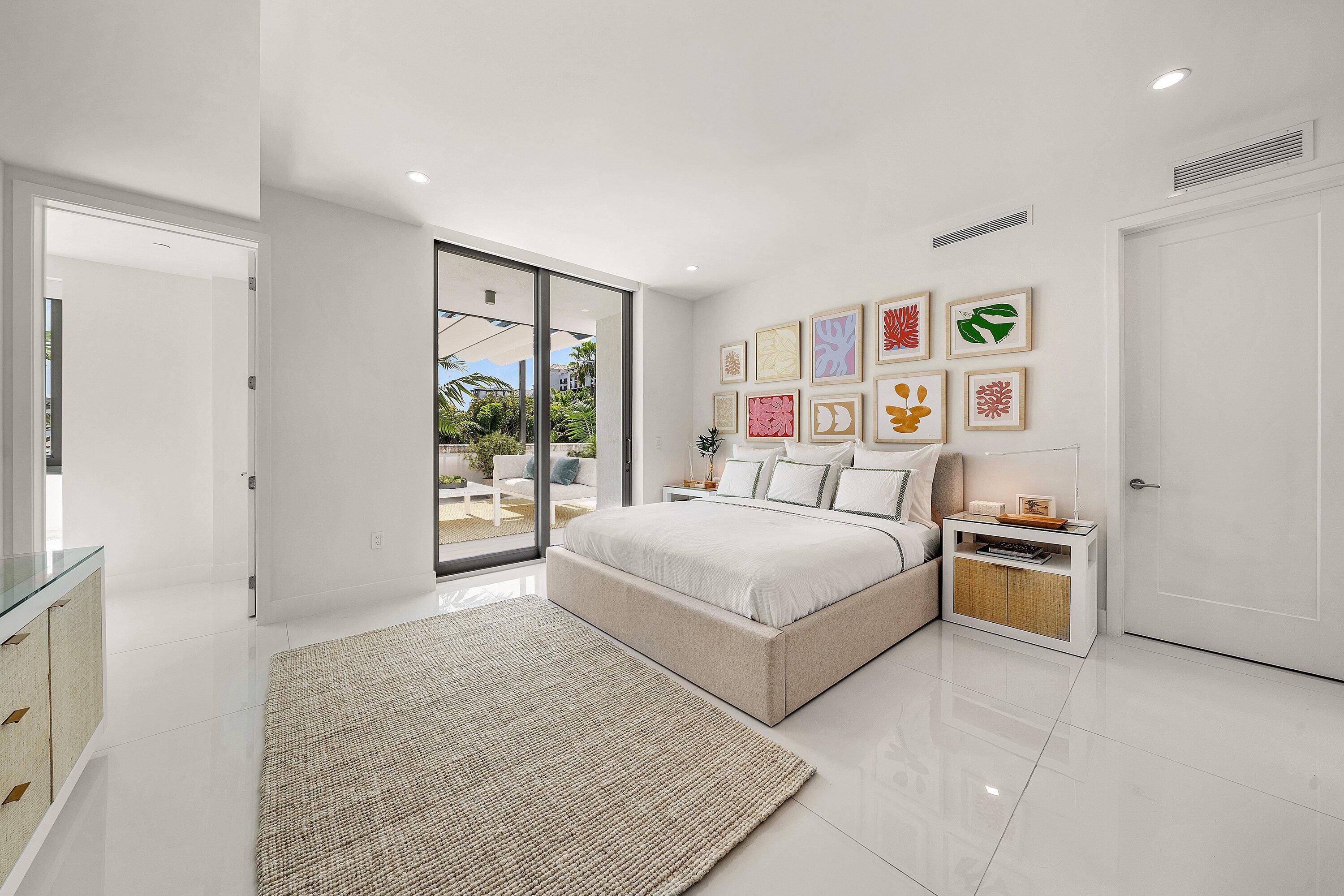 ROYAL PALM RESIDENCES CONDO - Residential
