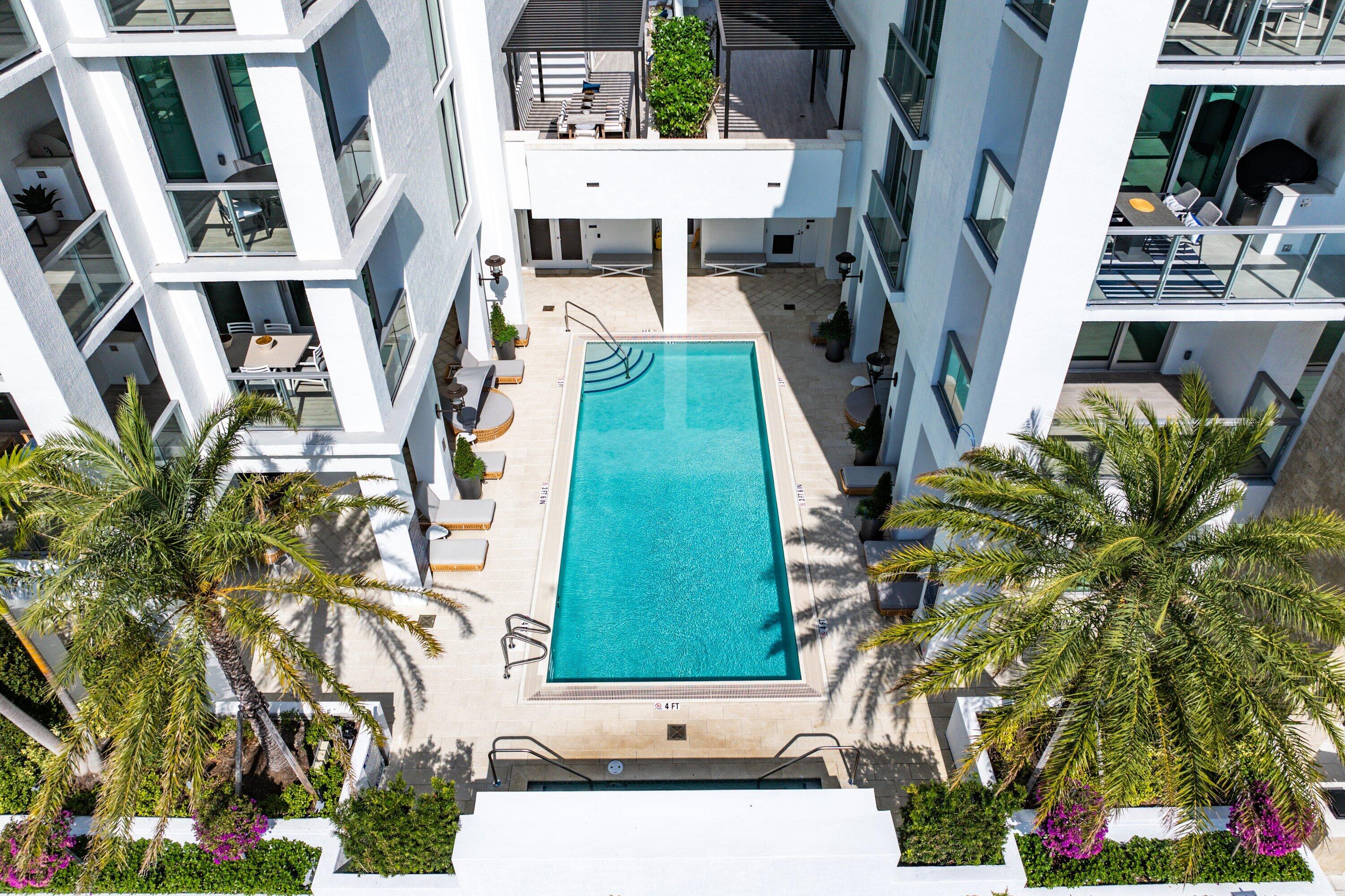 ROYAL PALM RESIDENCES CONDO - Residential