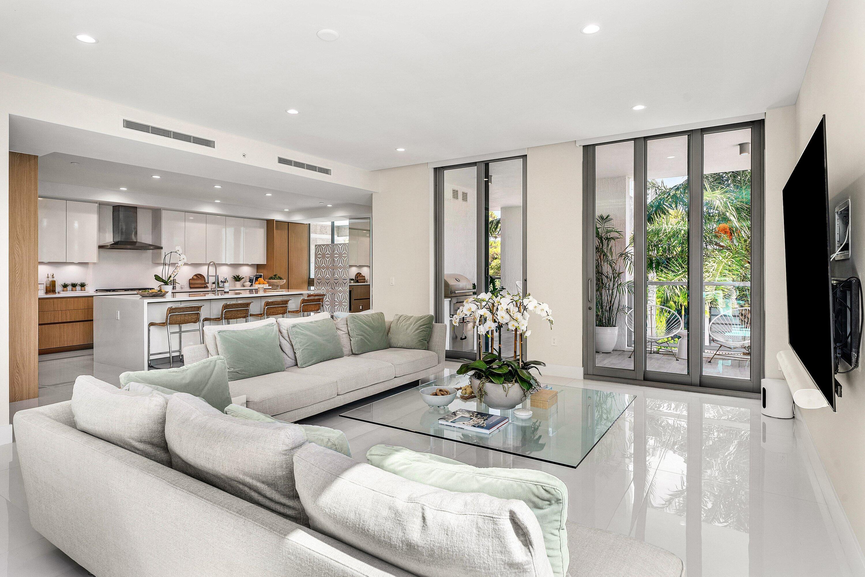 ROYAL PALM RESIDENCES CONDO - Residential