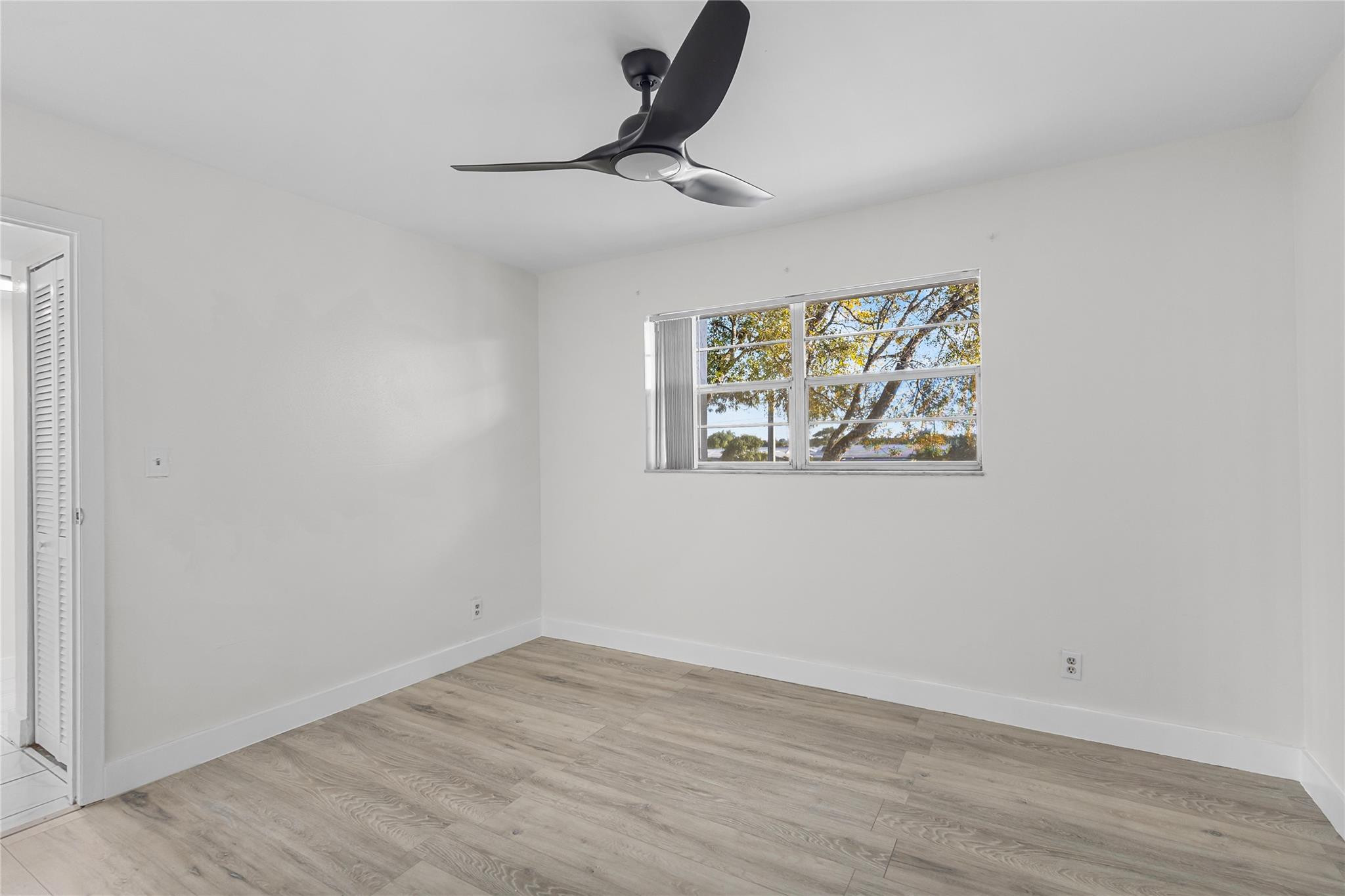 FAIRWAYS OF TAMARAC CONDOMINIUM - Residential