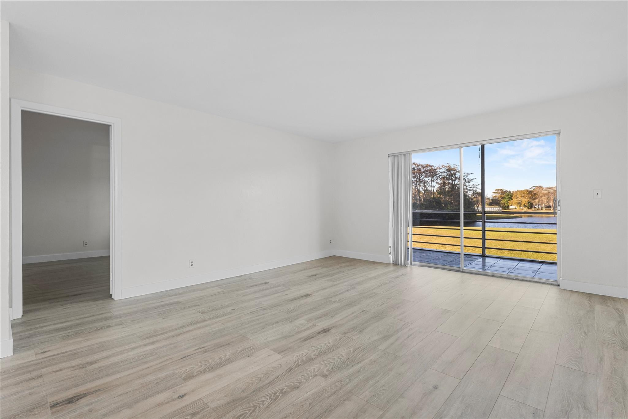 FAIRWAYS OF TAMARAC CONDOMINIUM - Residential