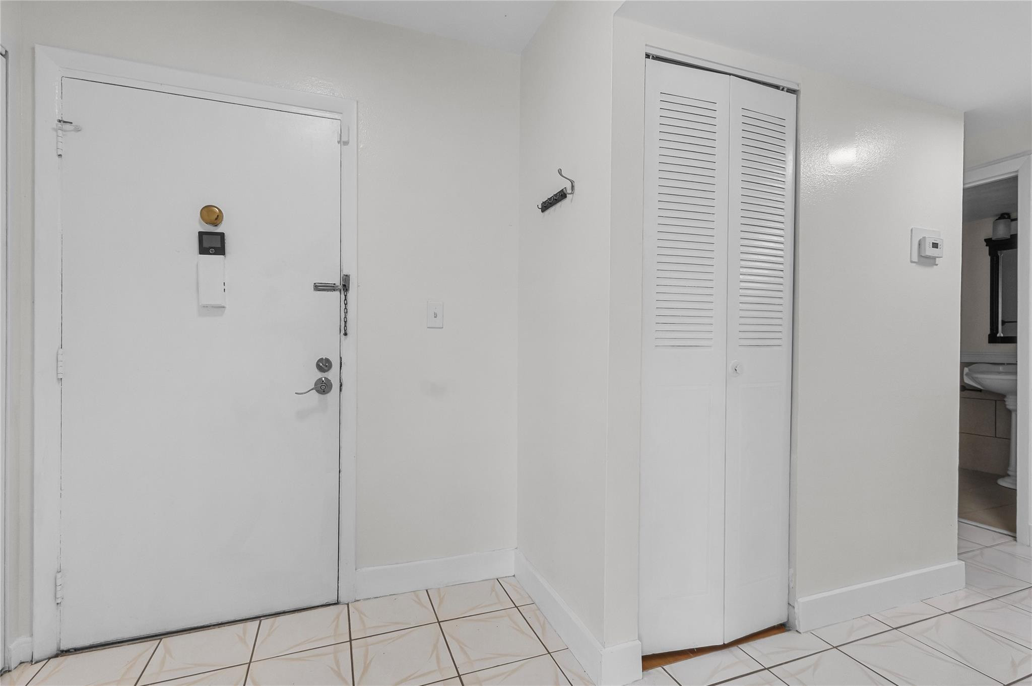 FAIRWAYS OF TAMARAC CONDOMINIUM - Residential
