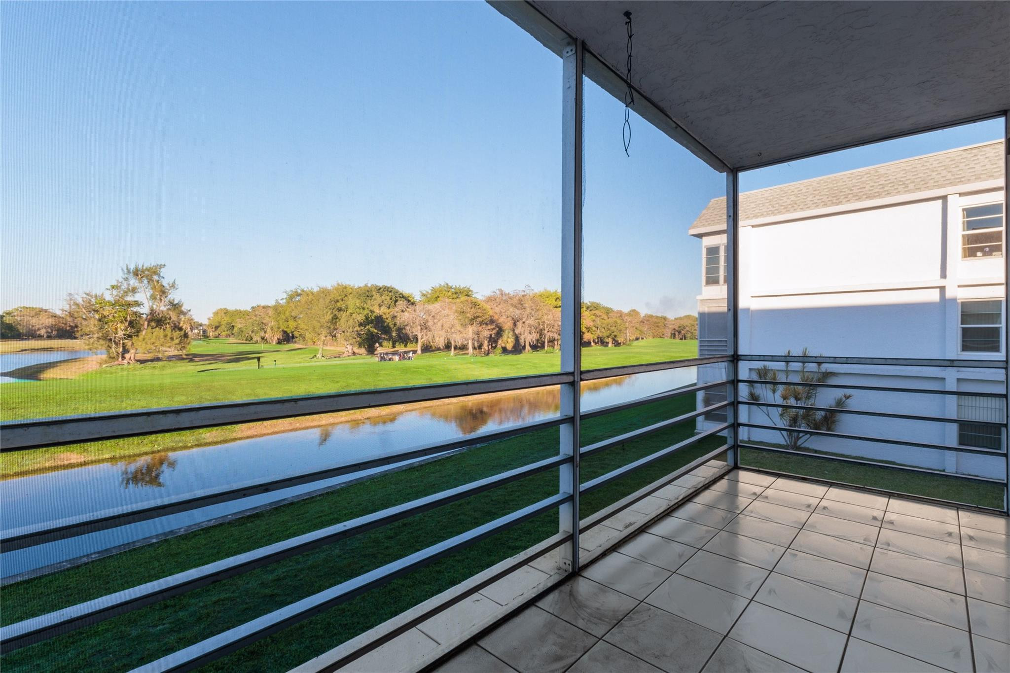 FAIRWAYS OF TAMARAC CONDOMINIUM - Residential