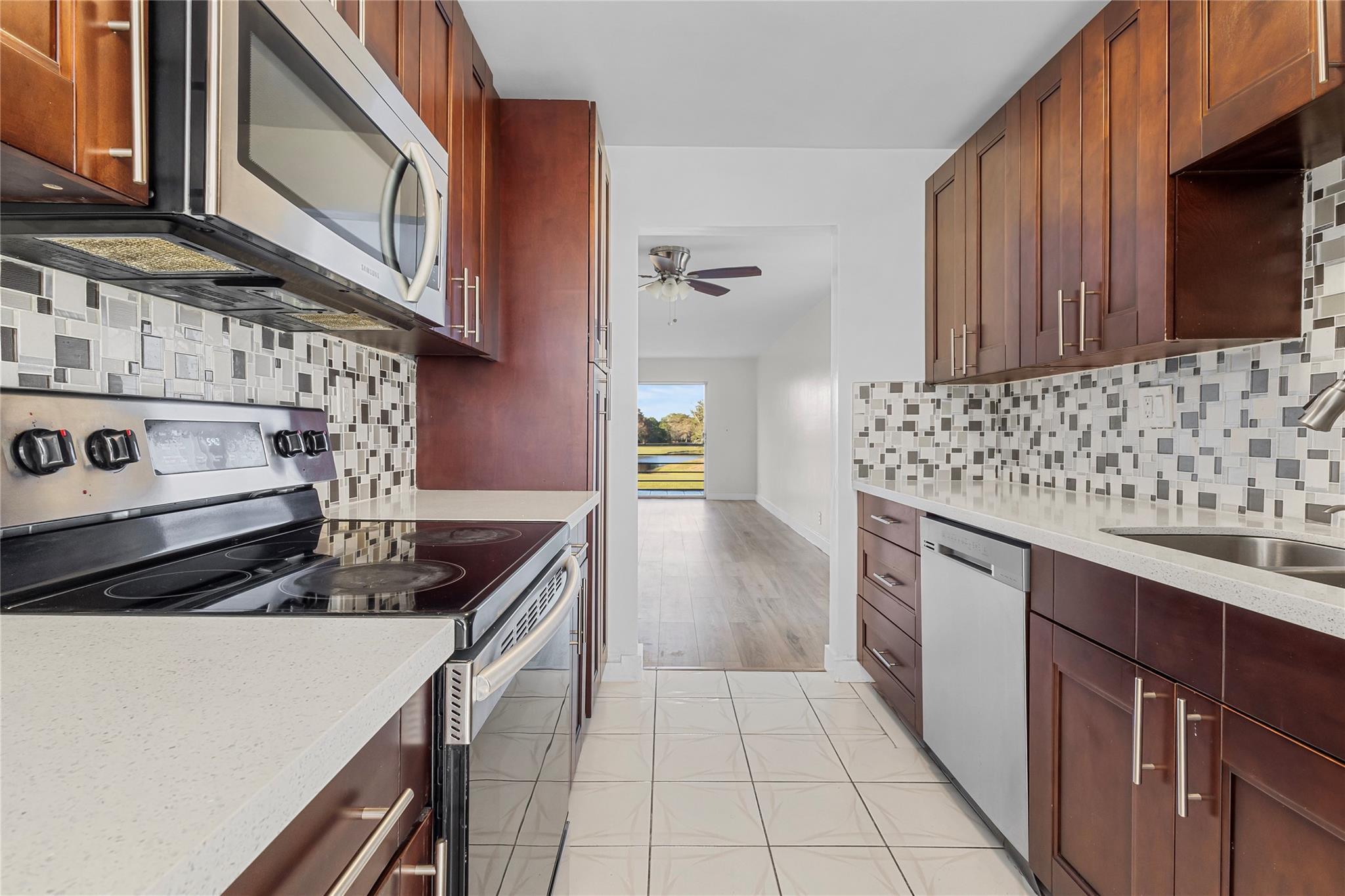 FAIRWAYS OF TAMARAC CONDOMINIUM - Residential
