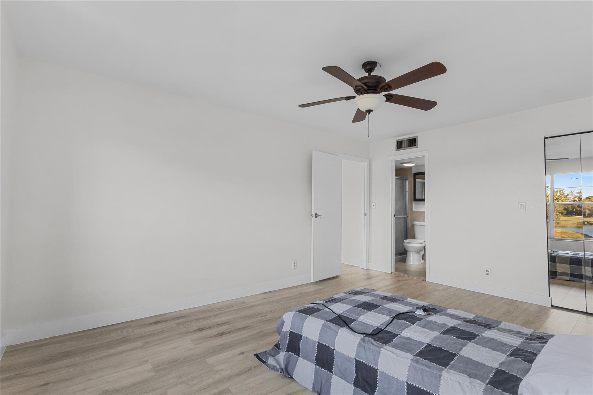FAIRWAYS OF TAMARAC CONDOMINIUM - Residential