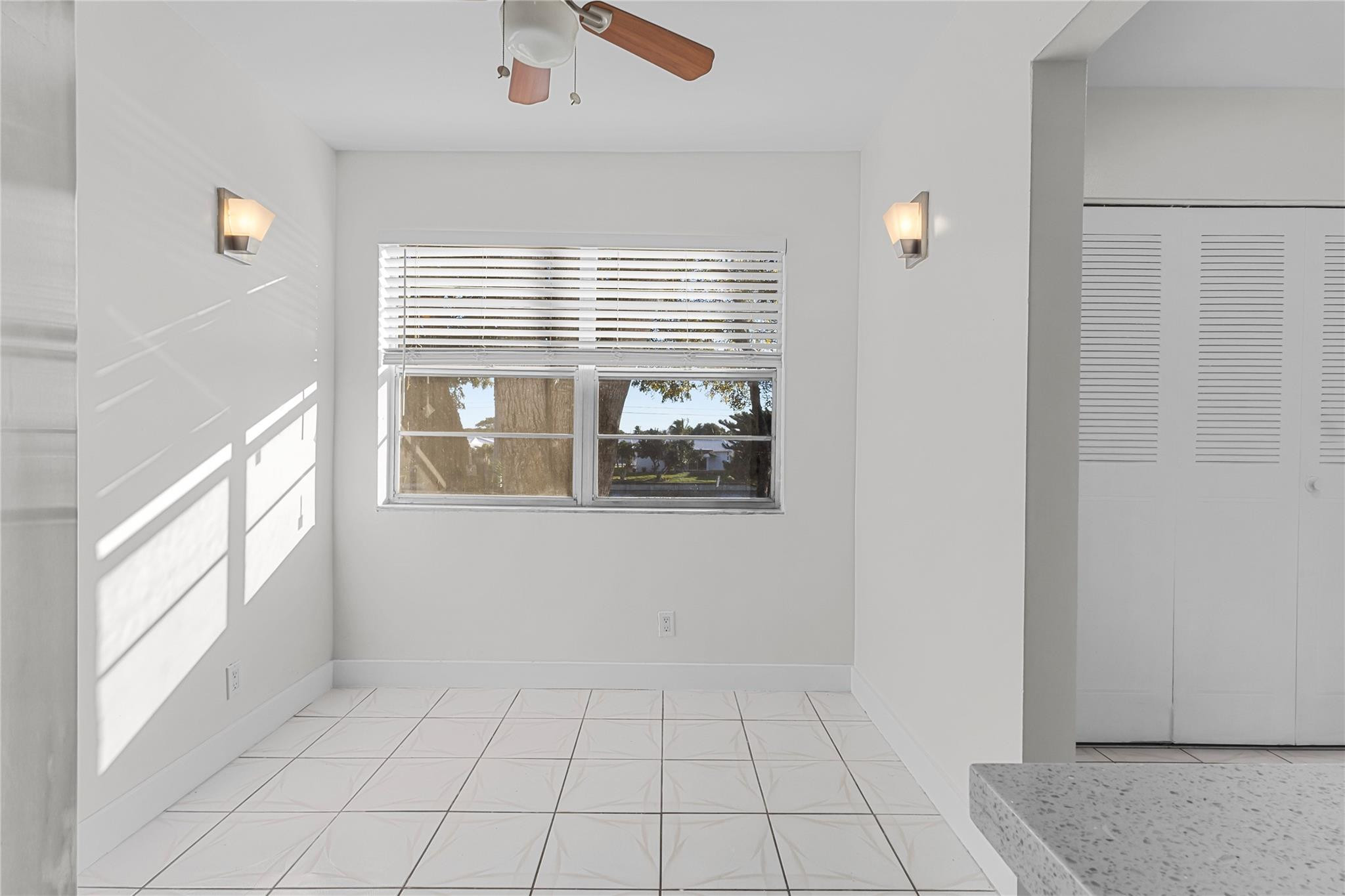 FAIRWAYS OF TAMARAC CONDOMINIUM - Residential