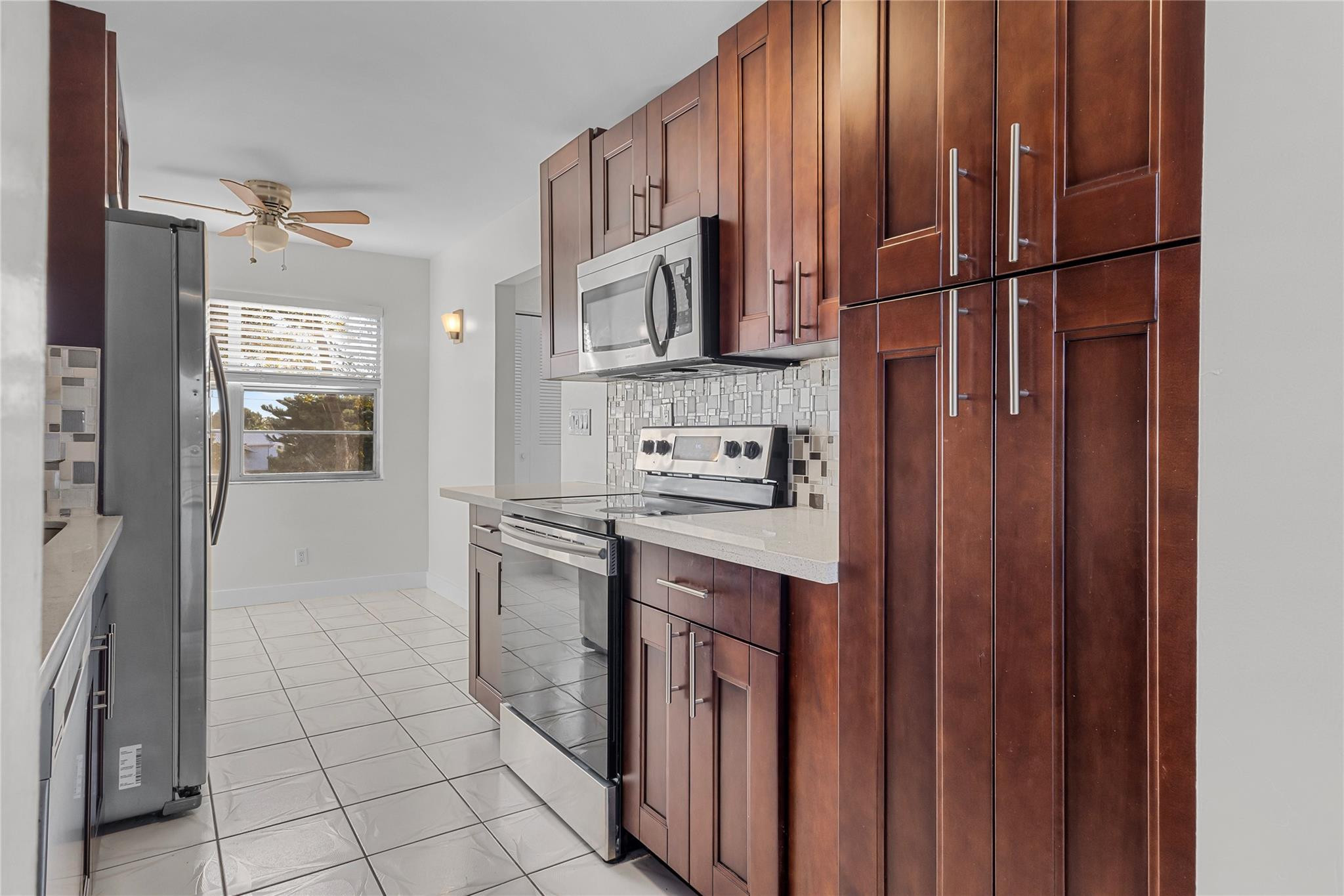FAIRWAYS OF TAMARAC CONDOMINIUM - Residential
