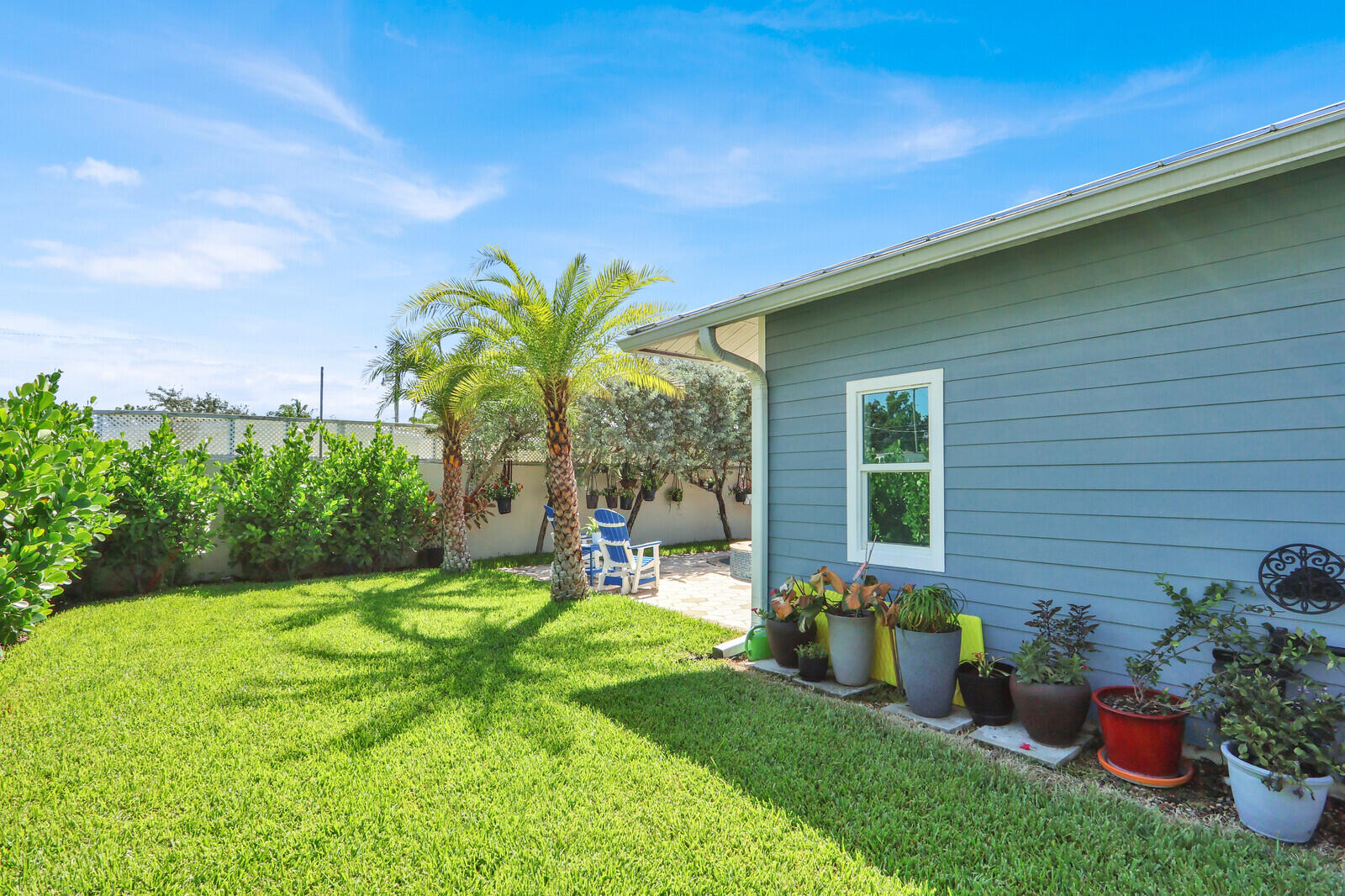 SIMS CAY - Residential