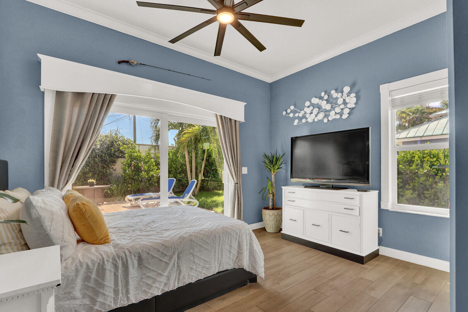 SIMS CAY - Residential