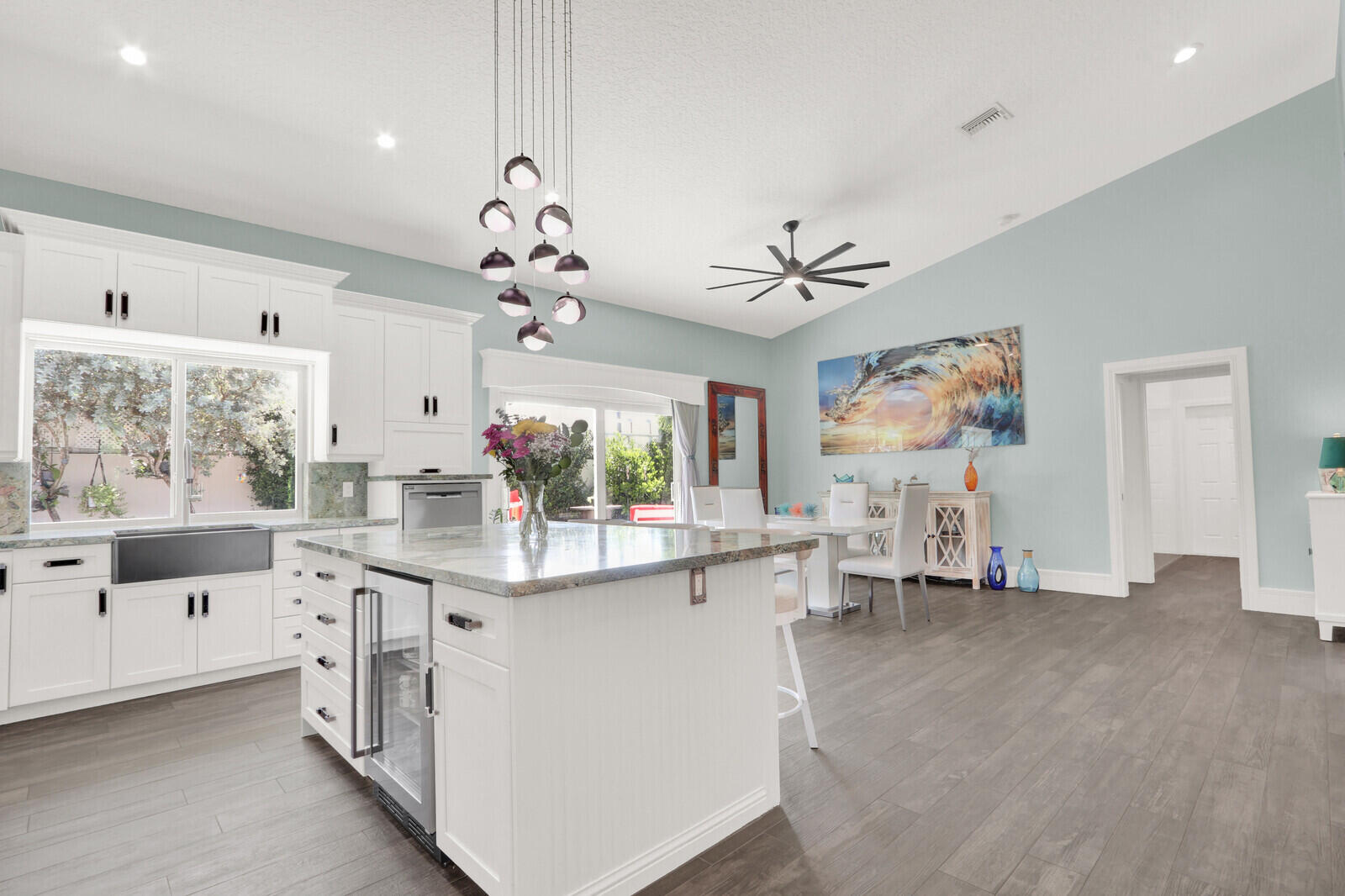 SIMS CAY - Residential