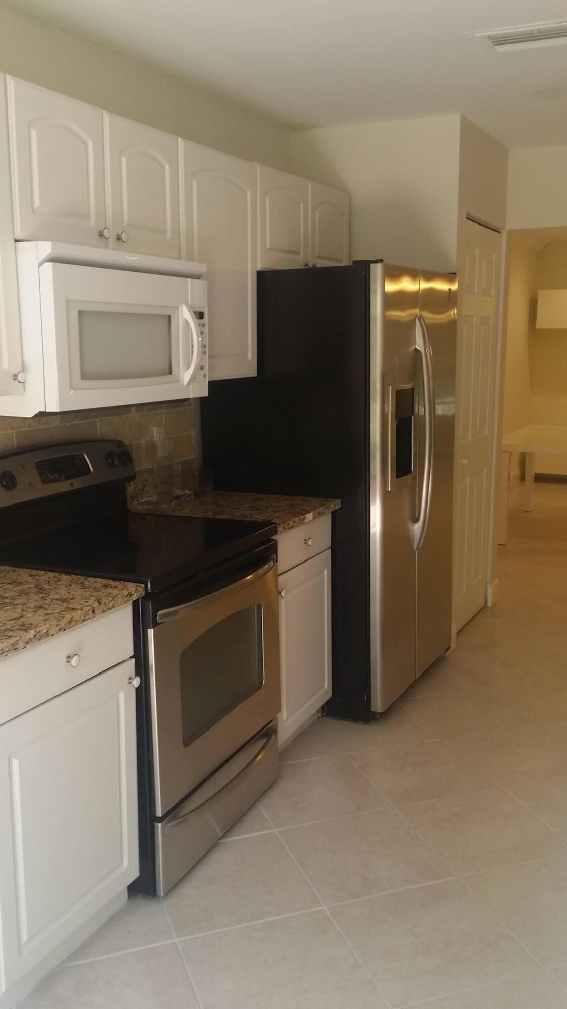 HORIZONS OF BOCA LAGO CONDO - Residential Lease